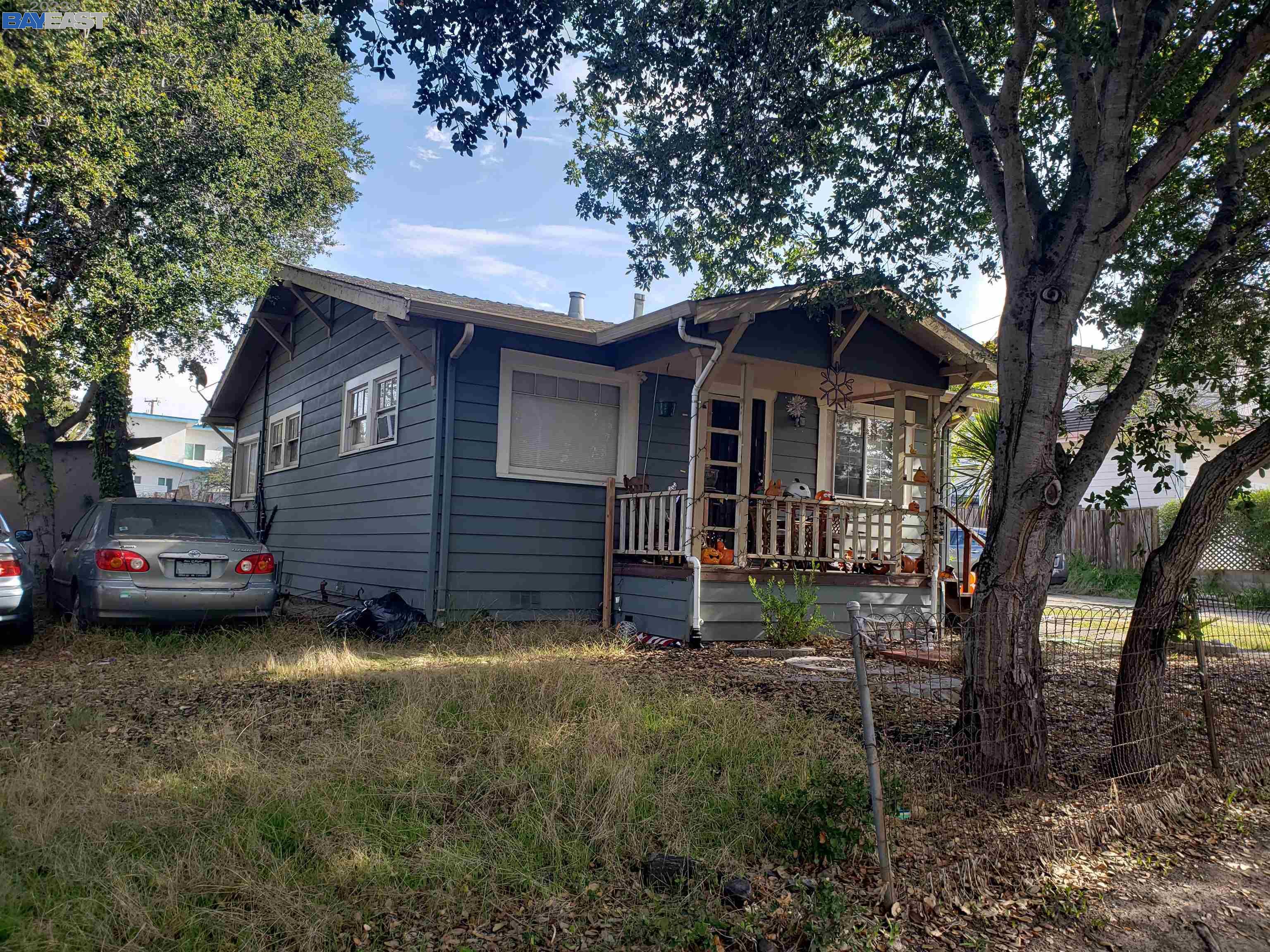 Detail Gallery Image 1 of 1 For 25388 Morse Ct, Hayward,  CA 94542 - 2 Beds | 1 Baths
