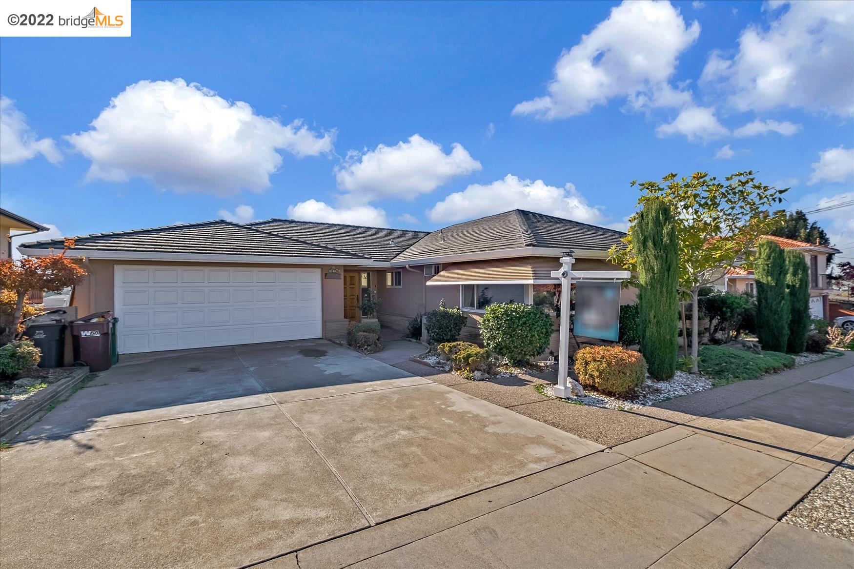 Detail Gallery Image 1 of 1 For 21985 Prospect St, Hayward,  CA 94541 - 4 Beds | 3 Baths