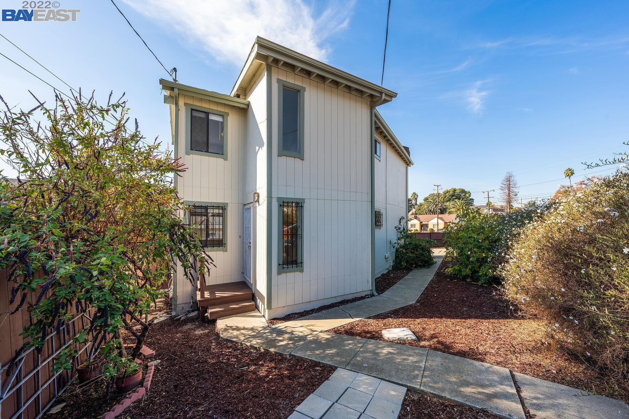 Detail Gallery Image 1 of 1 For 7221 Ney Ave, Oakland,  CA 94605 - 4 Beds | 2 Baths