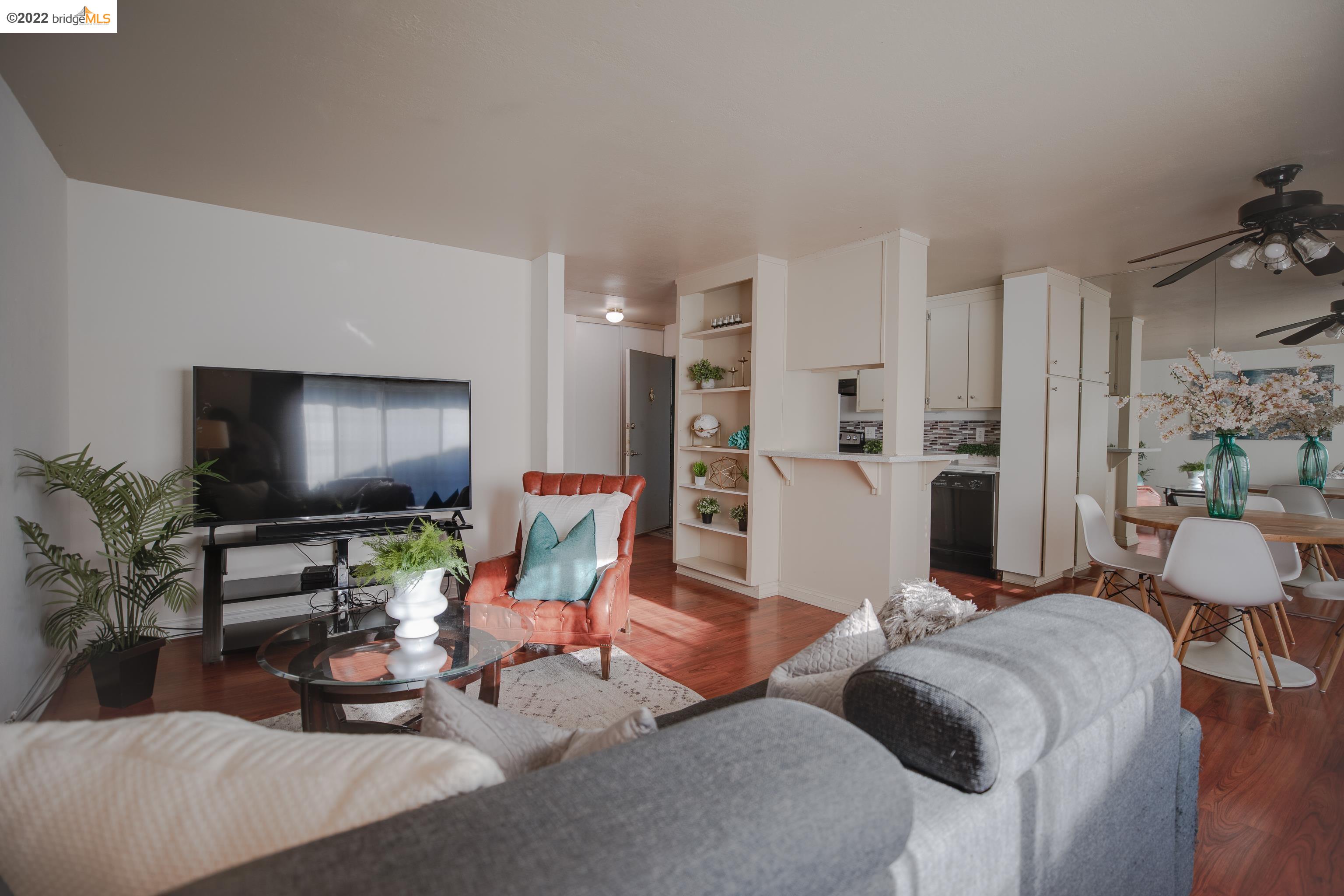 Photo #5: 41014971 Listing 