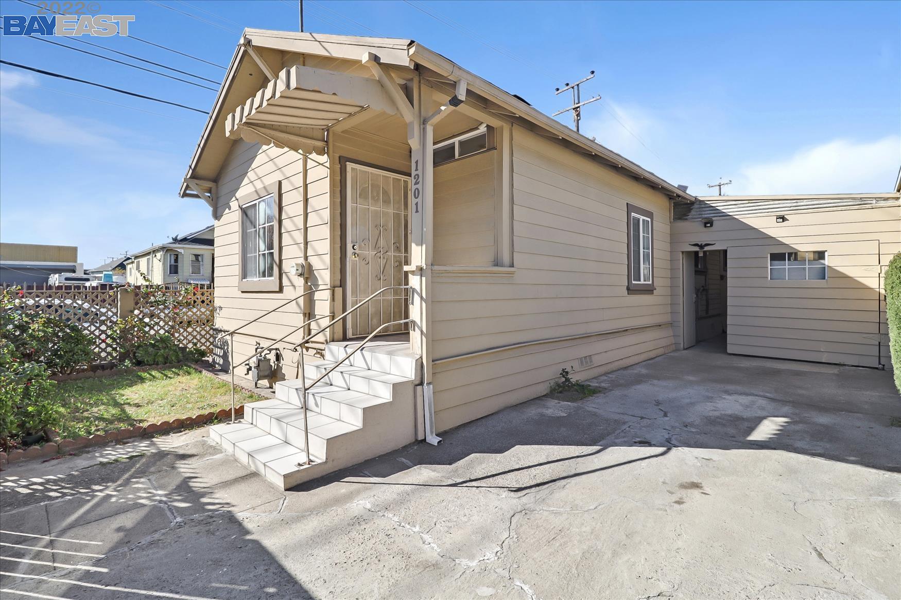 Detail Gallery Image 1 of 1 For 1201 53rd Avenue, Oakland,  CA 94601 - 3 Beds | 1/1 Baths