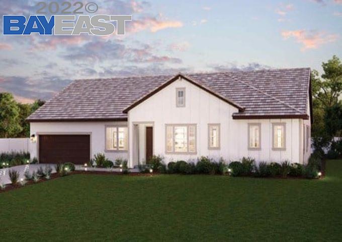 Detail Gallery Image 1 of 1 For 240 Scarlett Way, Hollister,  CA 95023 - 4 Beds | 3 Baths