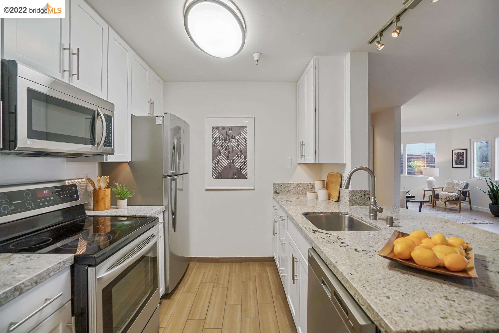 Photo #3: 41016323 Listing 