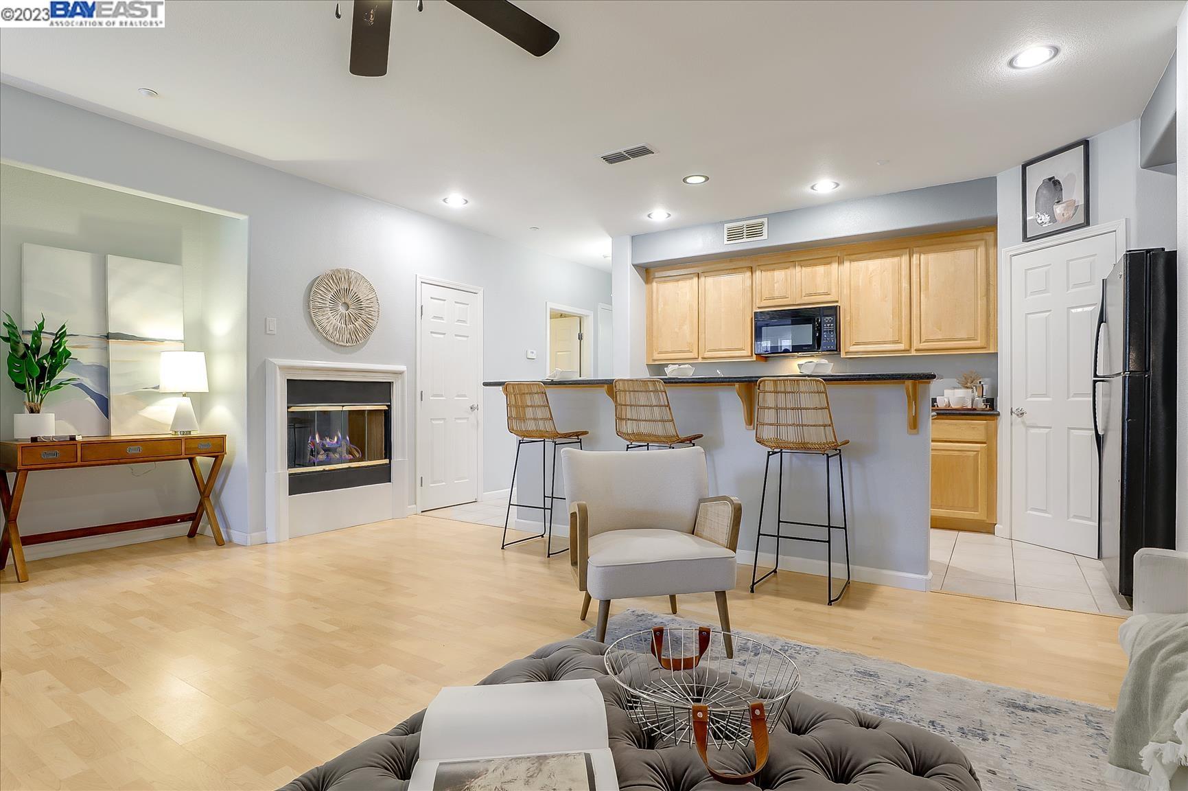 Photo #6: 41016383 Listing 