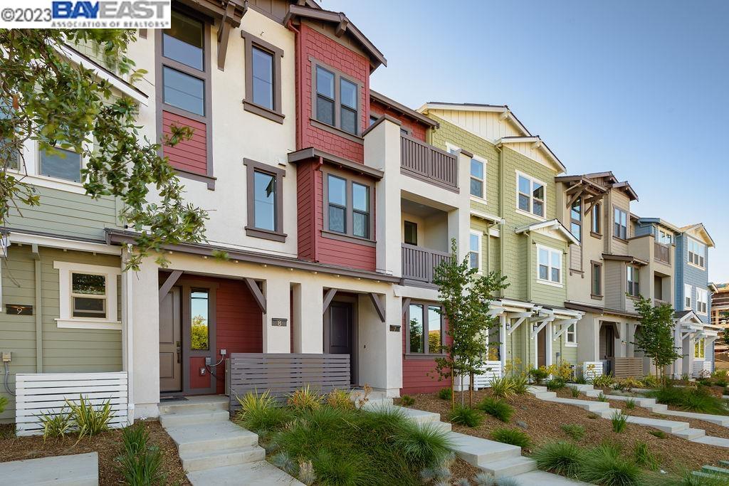 Detail Gallery Image 1 of 1 For 835 Lilac Terrace #7,  Sunnyvale,  CA 94086 - 2 Beds | 2/1 Baths