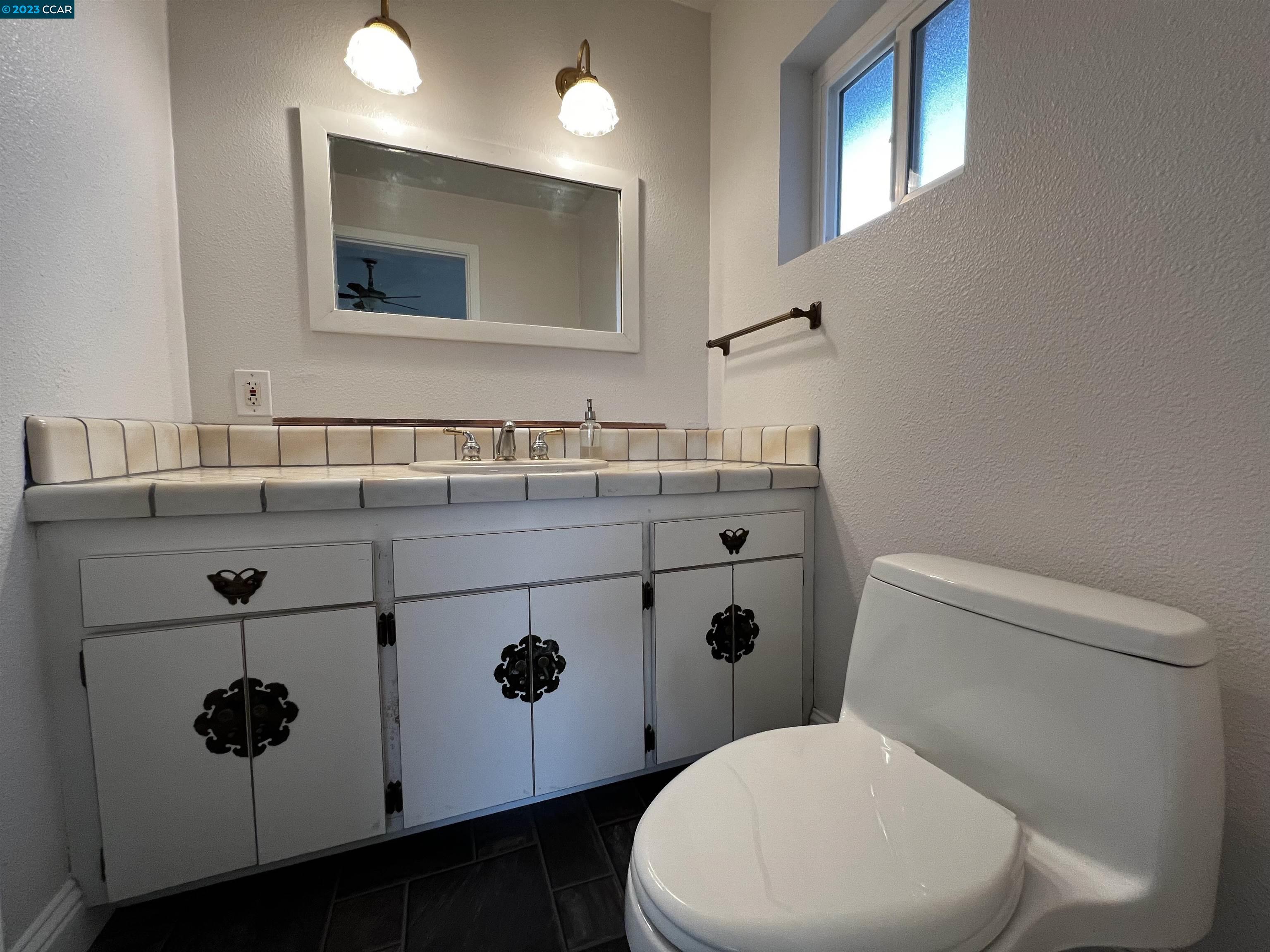 Detail Gallery Image 15 of 32 For 14630 Saint Croy Rd, Red Bluff,  CA 96080 - 3 Beds | 2 Baths