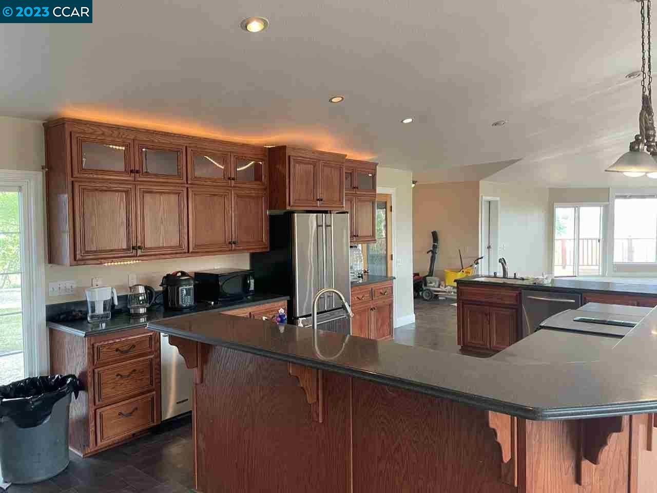 Detail Gallery Image 6 of 32 For 14630 Saint Croy Rd, Red Bluff,  CA 96080 - 3 Beds | 2 Baths