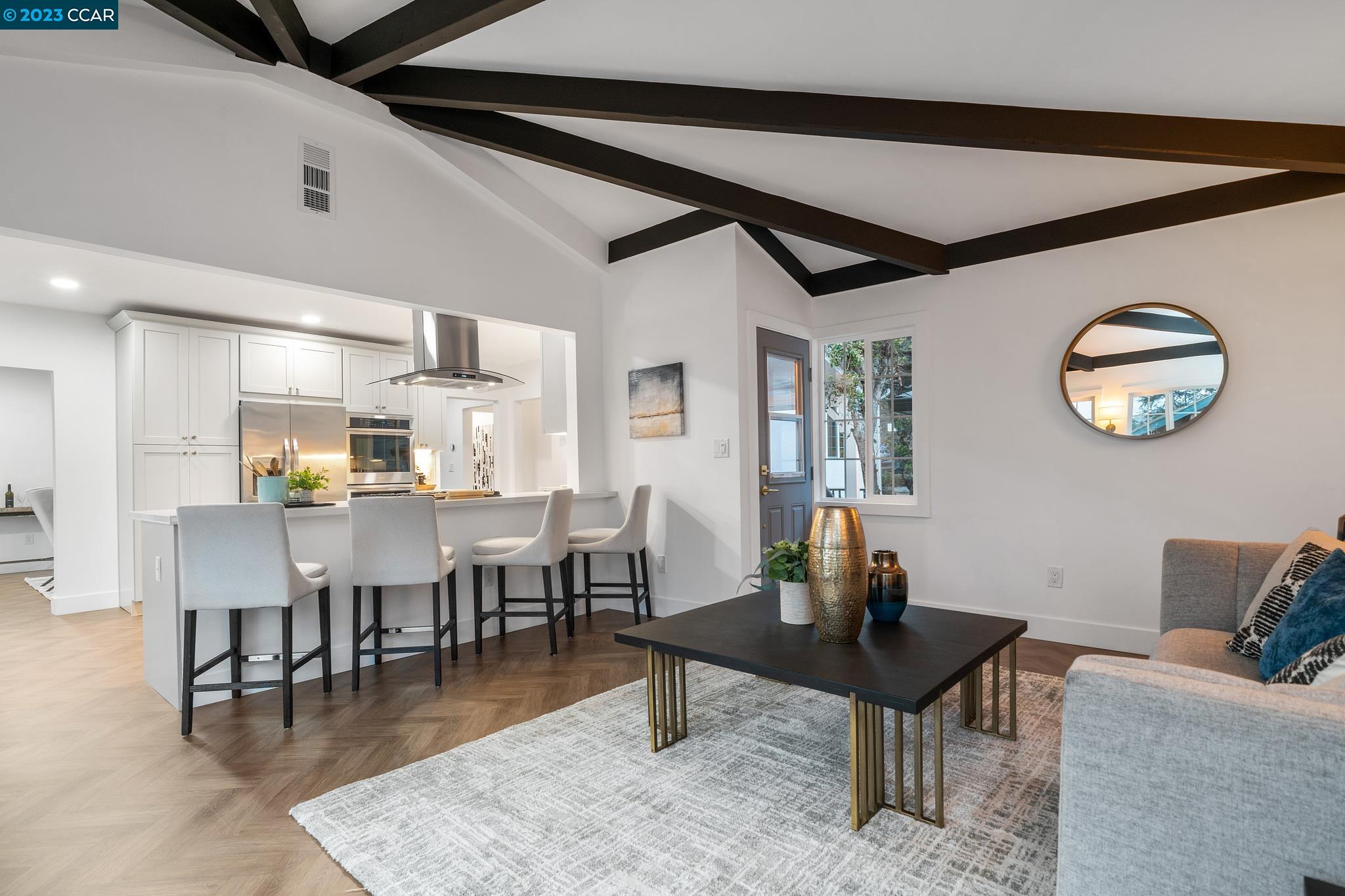 Detail Gallery Image 1 of 1 For 334 Coventry Rd, Kensington,  CA 94707 - 3 Beds | 2 Baths