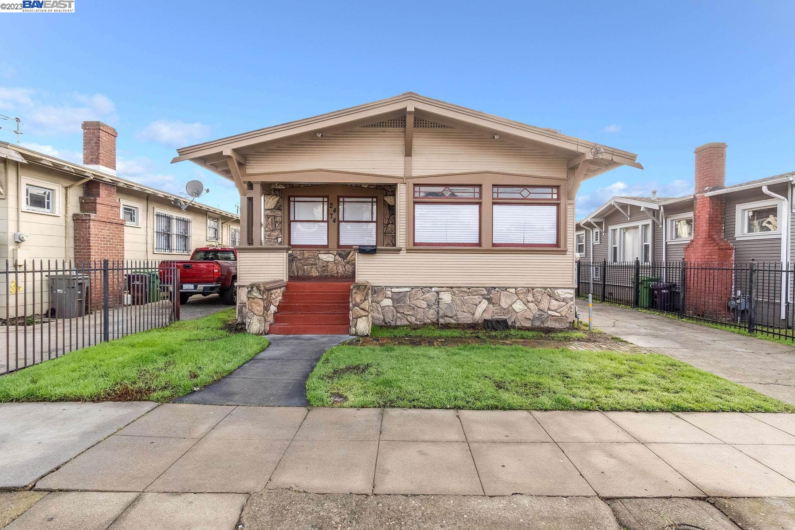Detail Gallery Image 1 of 1 For 2474 61st Ave, Oakland,  CA 94605 - 4 Beds | 2 Baths
