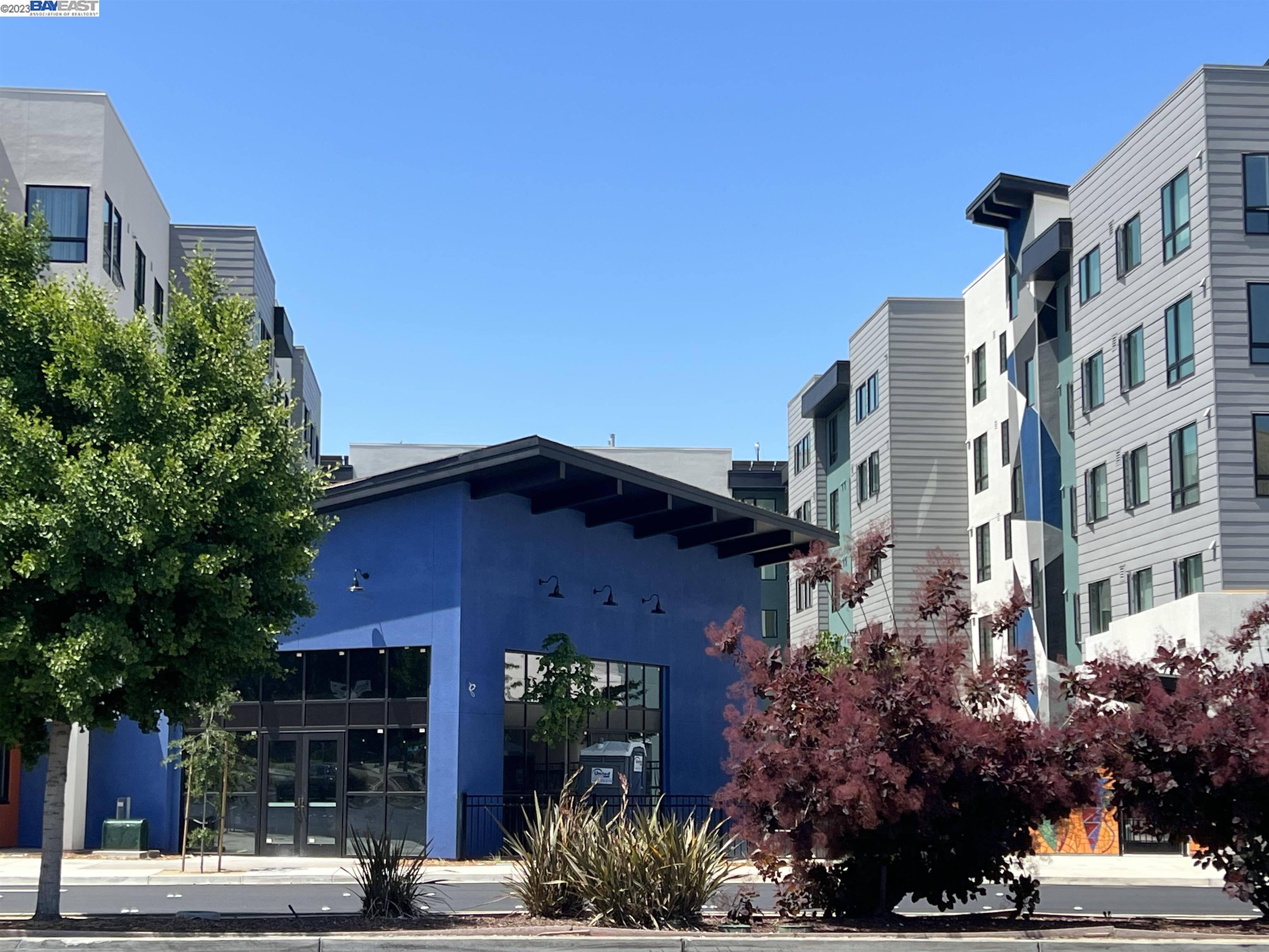 Detail Gallery Image 1 of 1 For 29503 Mission Blvd, Hayward,  CA 94544 - – Beds | – Baths