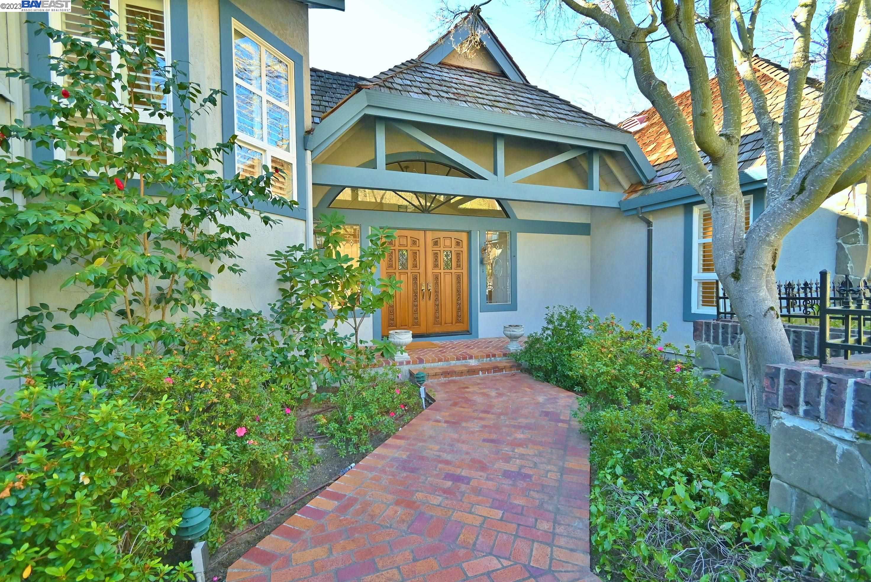 Detail Gallery Image 1 of 1 For 4102 Sugar Maple Drive, Danville,  CA 94506 - 4 Beds | 3/1 Baths