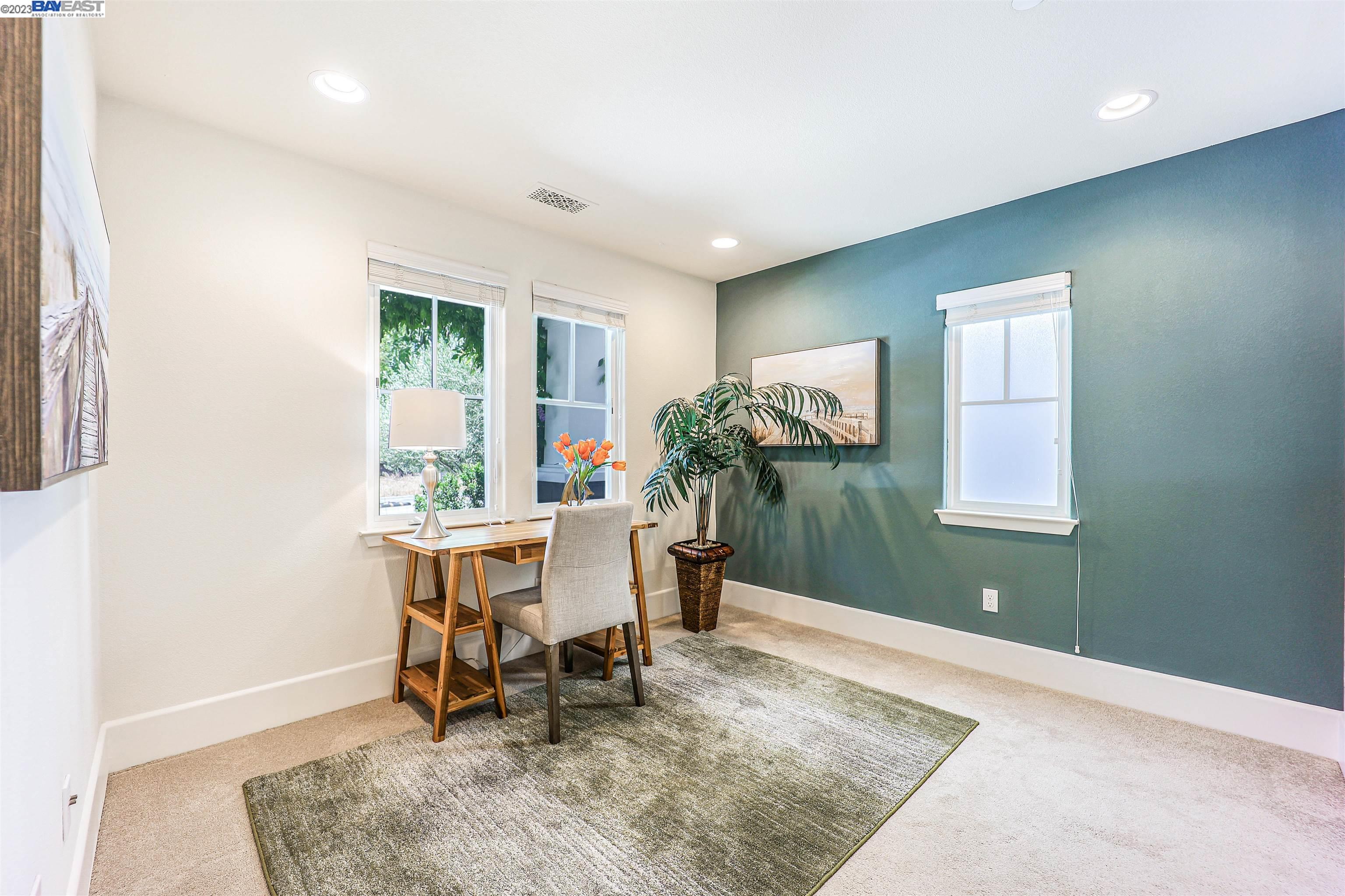 Detail Gallery Image 49 of 57 For 135 Easy St, Mountain View,  CA 94043 - 4 Beds | 3/1 Baths