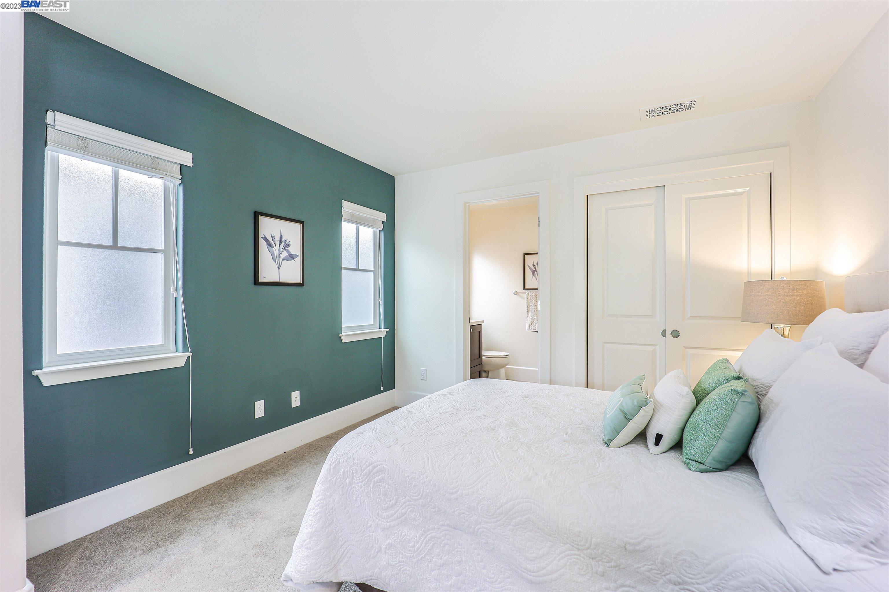 Detail Gallery Image 51 of 57 For 135 Easy St, Mountain View,  CA 94043 - 4 Beds | 3/1 Baths