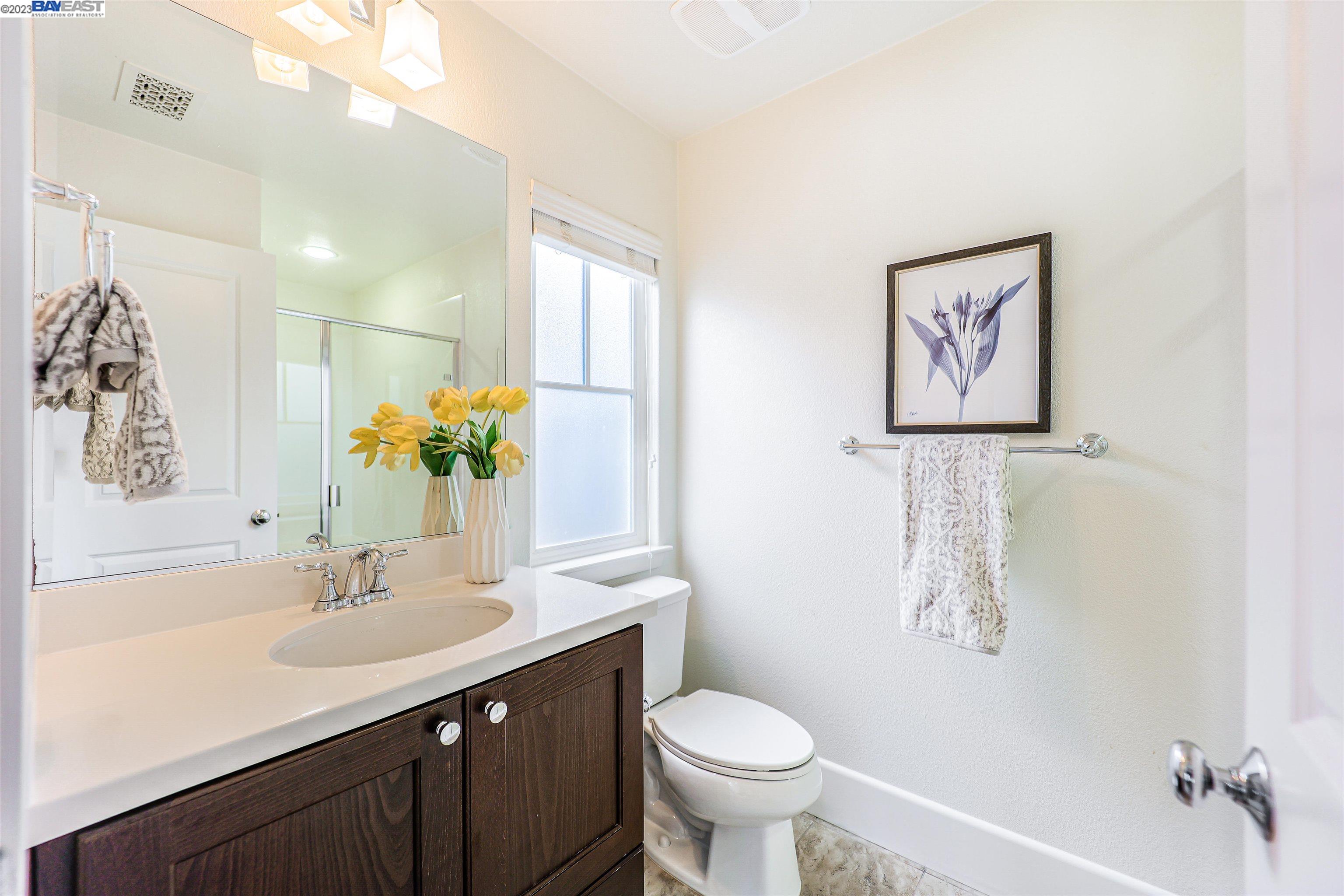 Detail Gallery Image 55 of 57 For 135 Easy St, Mountain View,  CA 94043 - 4 Beds | 3/1 Baths