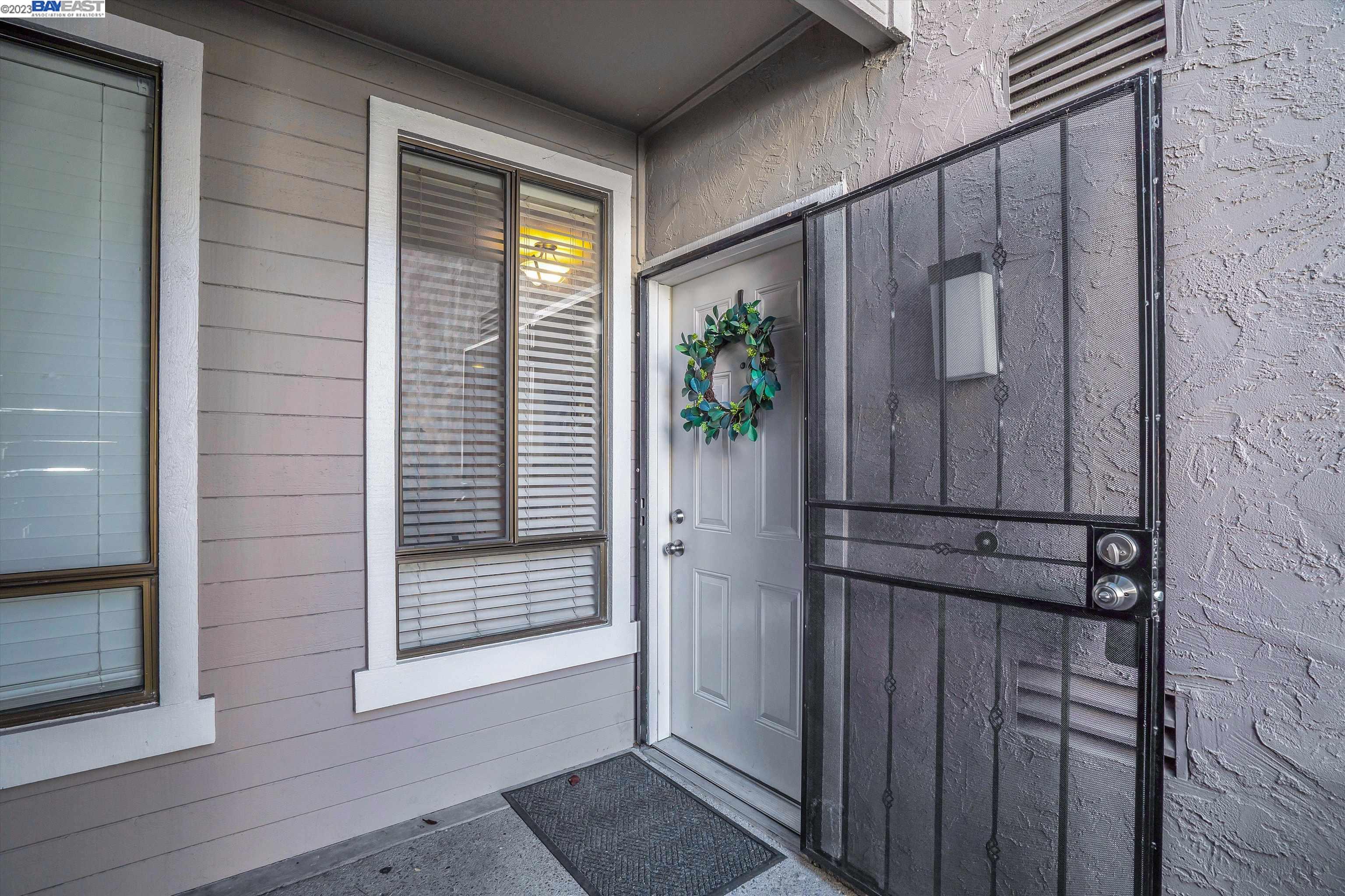 Photo #2: 41017956 Listing 