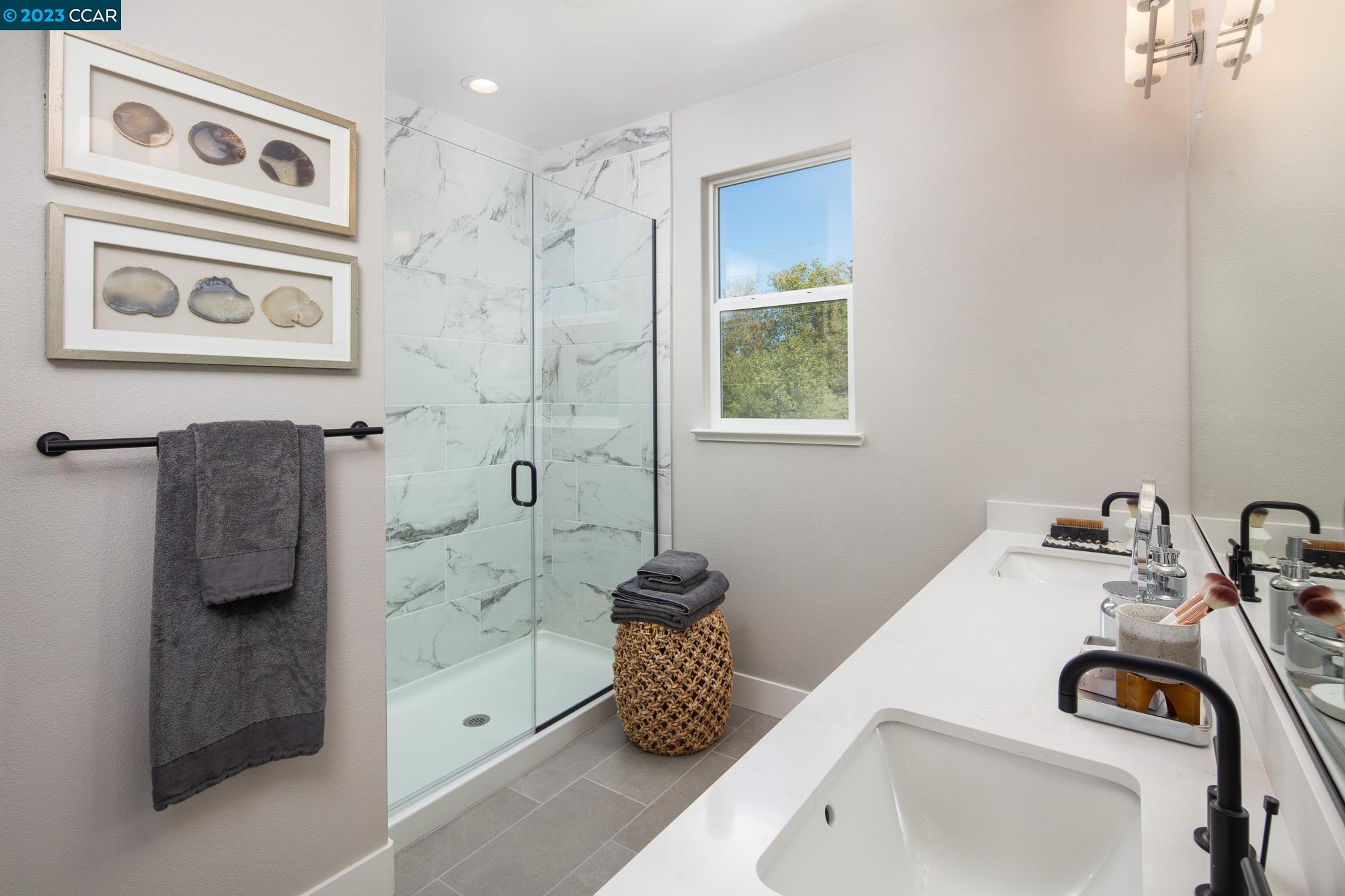 Detail Gallery Image 6 of 13 For 1832 Joshua Tree Circle, Milpitas,  CA 95035 - 3 Beds | 2/1 Baths