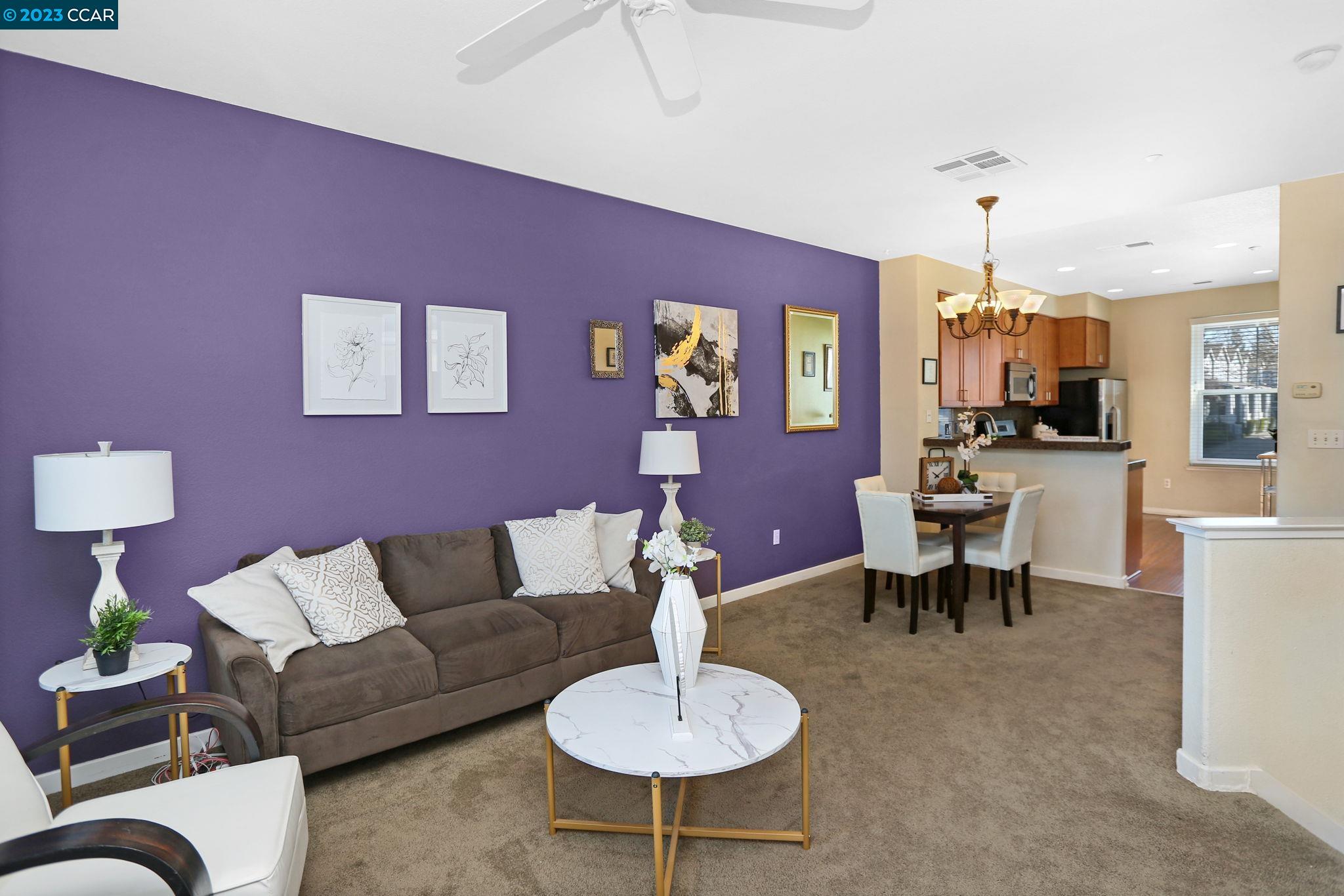 Photo #3: 41018442 Listing 