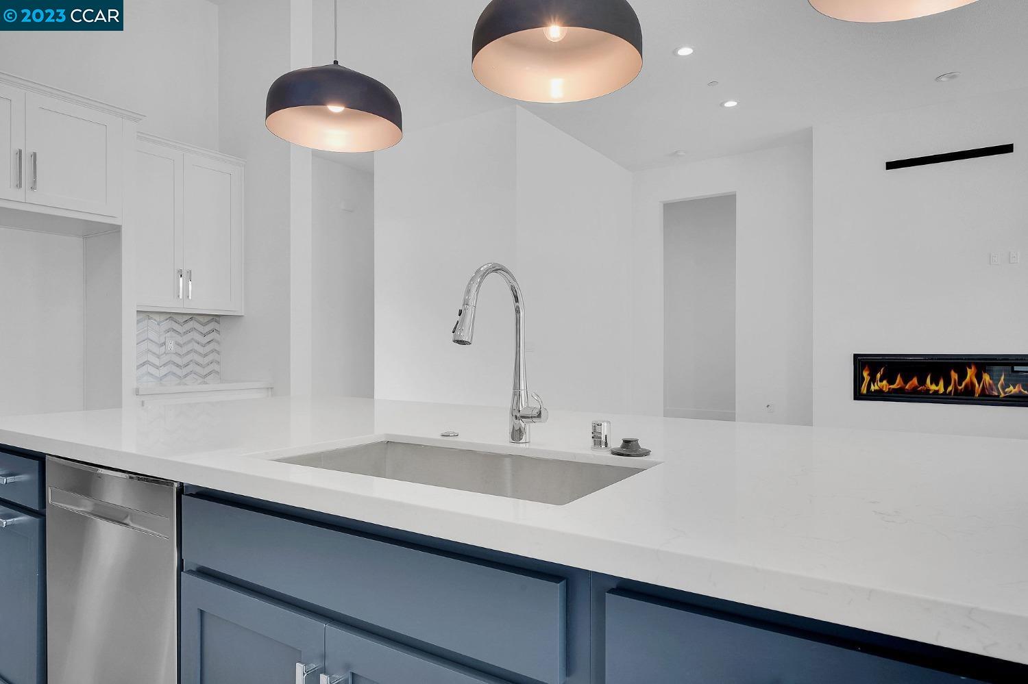 Detail Gallery Image 6 of 19 For 293 Sw Quail Creek Drive, Copperopolis,  CA 95228 - 3 Beds | 2/1 Baths