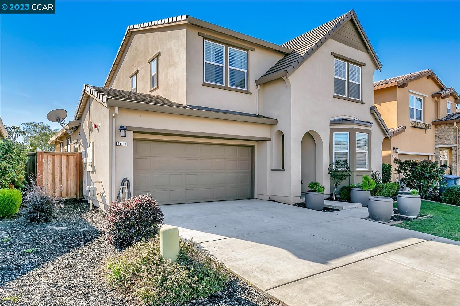 Detail Gallery Image 1 of 1 For 8013 Claret Ct, Vacaville,  CA 95687 - 4 Beds | 3 Baths