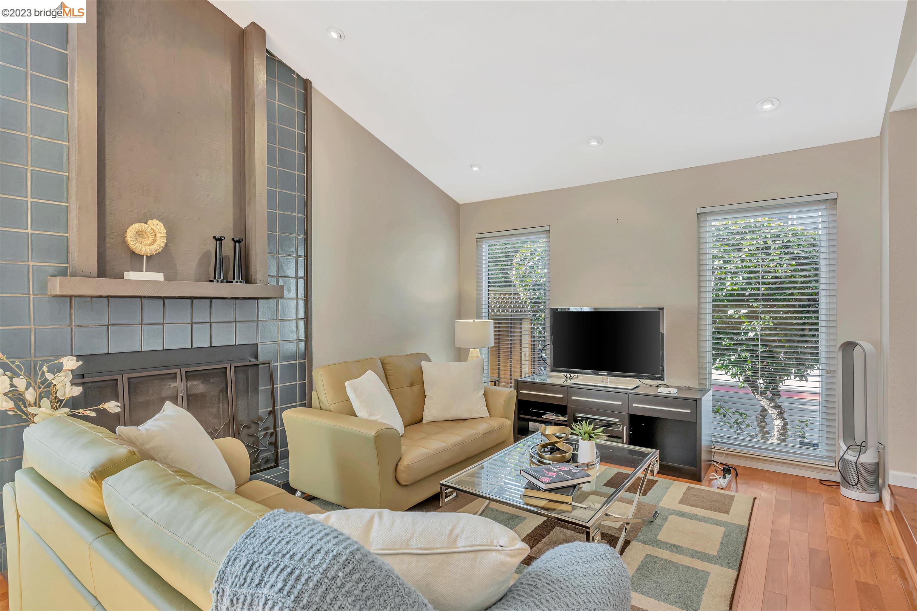 Photo #5: 41018644 Listing 