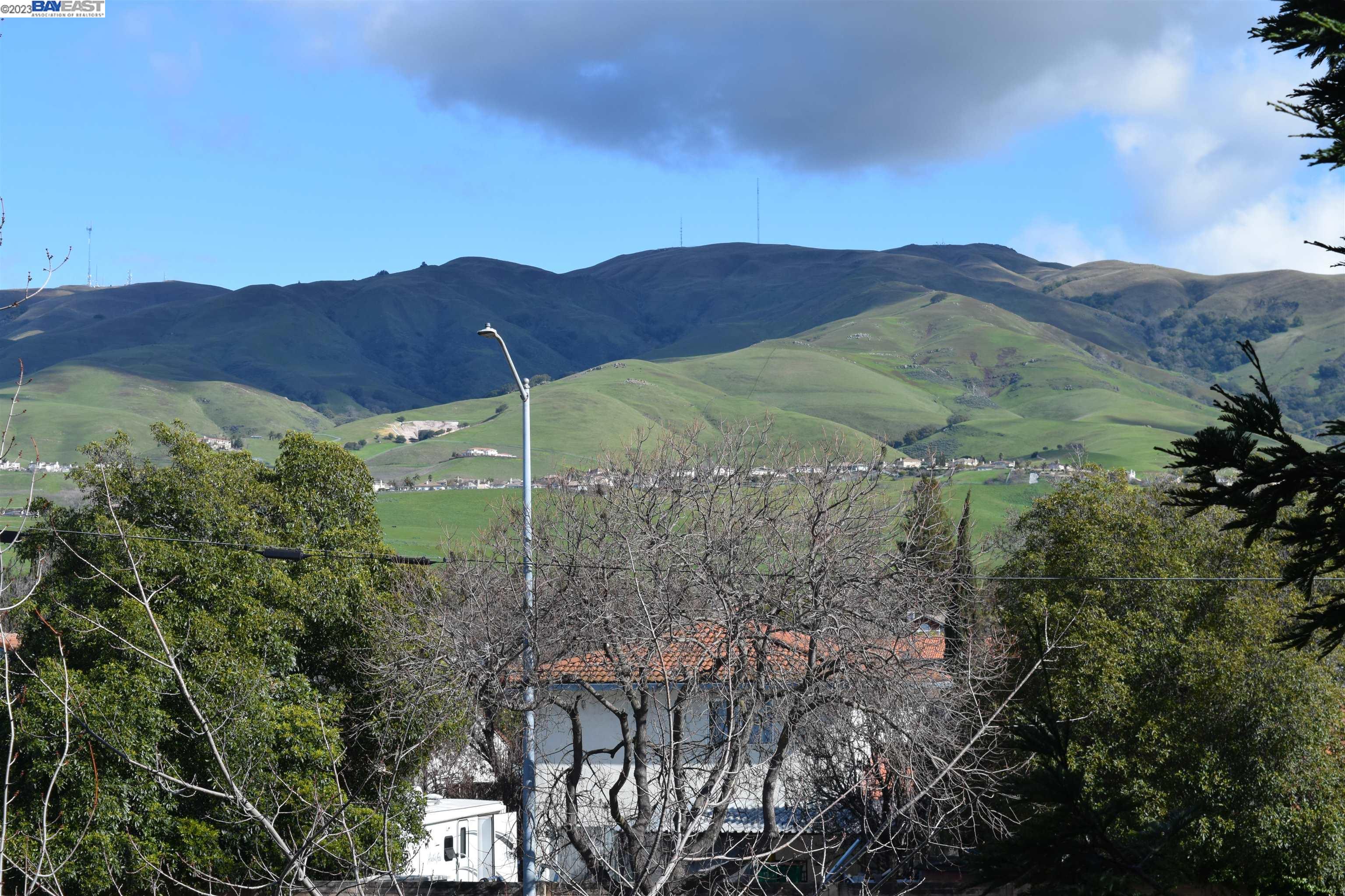 Photo #5: 41018694 Listing 