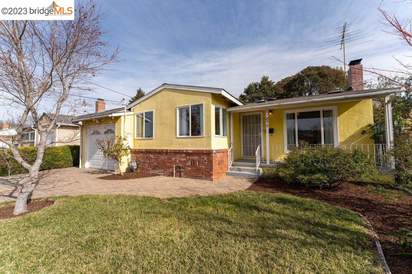 Detail Gallery Image 1 of 1 For 859 Videll St, San Lorenzo,  CA 94580 - 3 Beds | 1 Baths