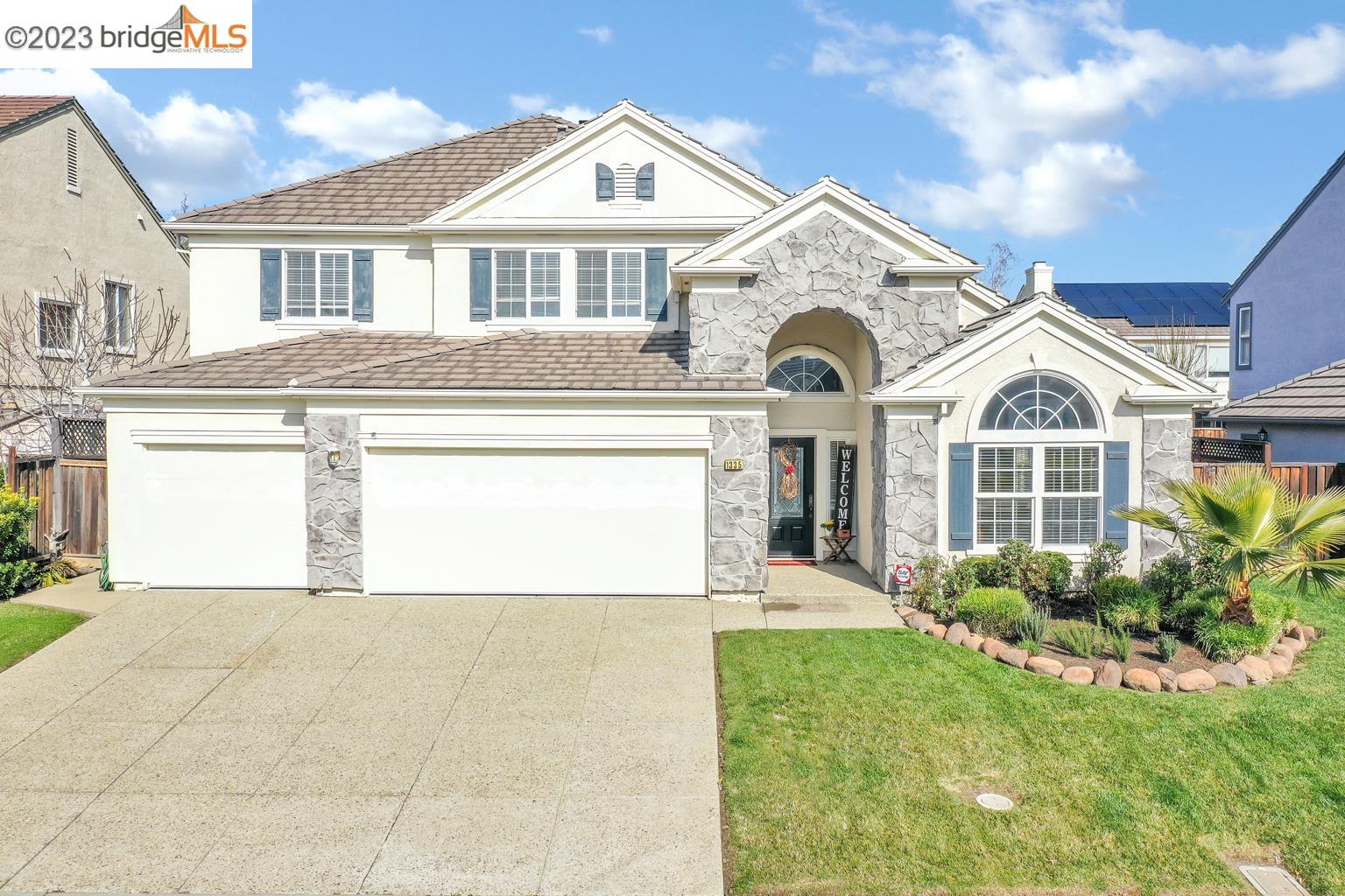 Detail Gallery Image 1 of 1 For 1335 Willowwood Ct, Brentwood,  CA 94513 - 5 Beds | 2/1 Baths