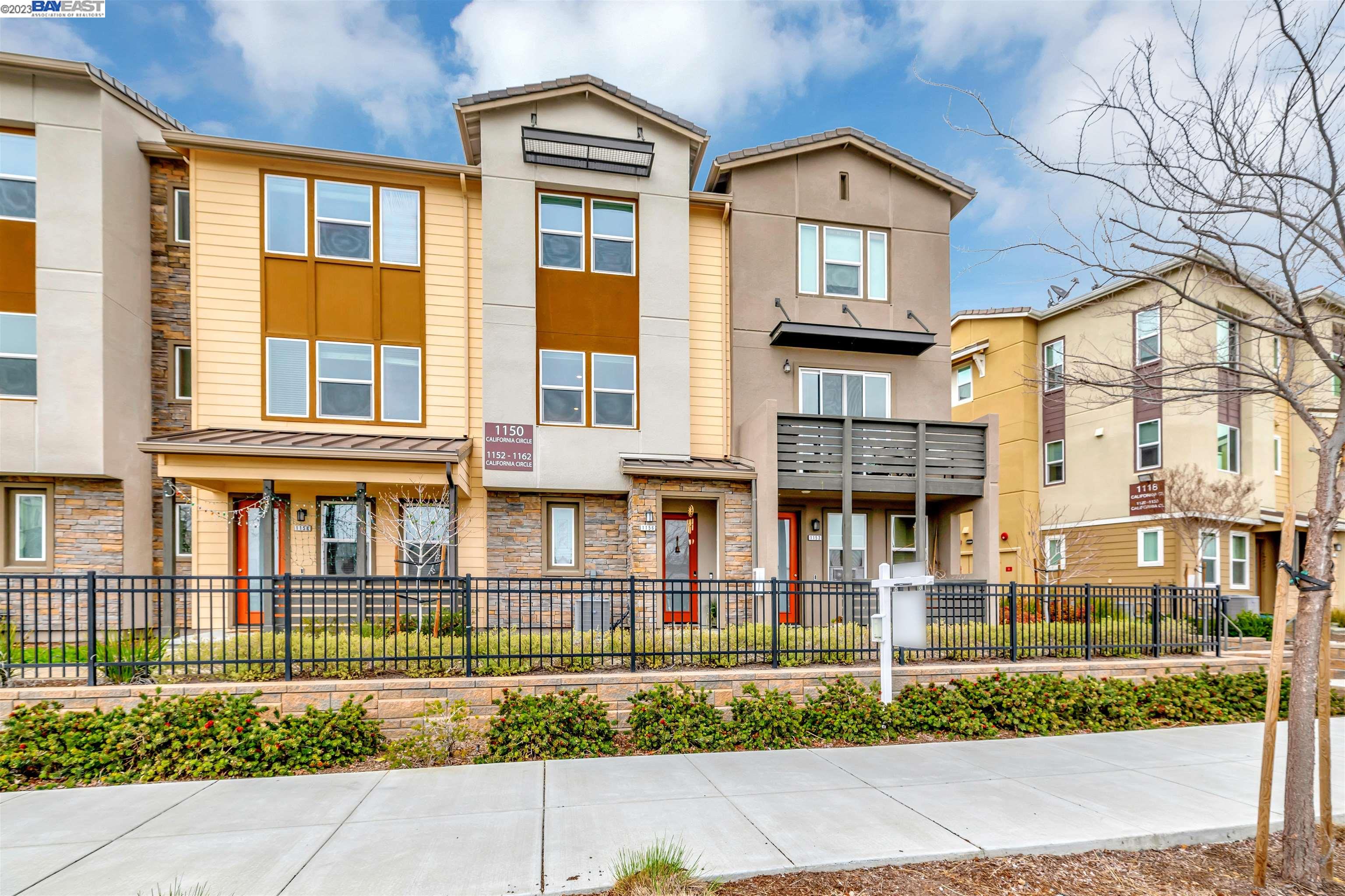 Detail Gallery Image 1 of 1 For 1156 California Cir, Milpitas,  CA 95035 - 2 Beds | 2/1 Baths