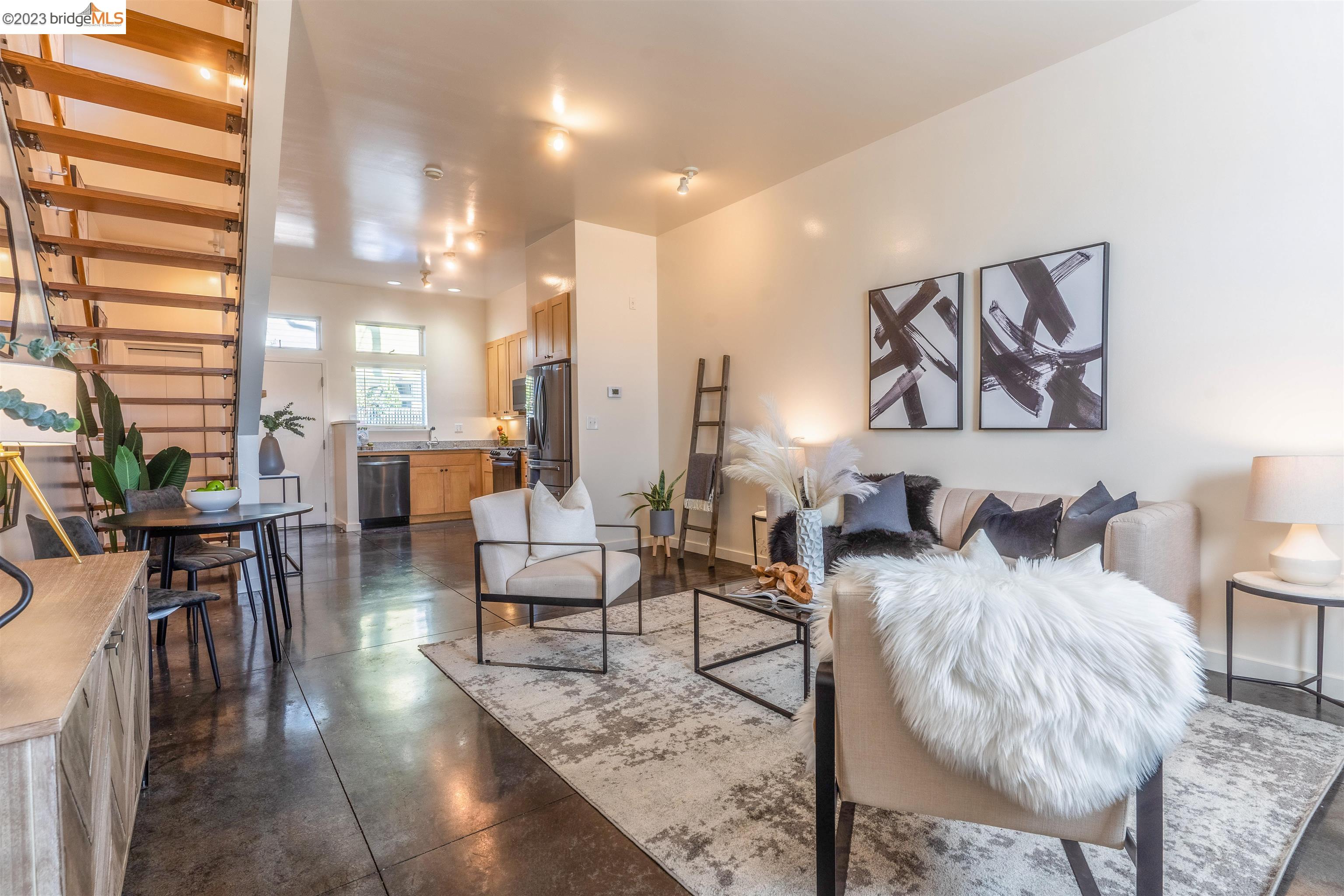 Photo #5: 41018936 Listing 