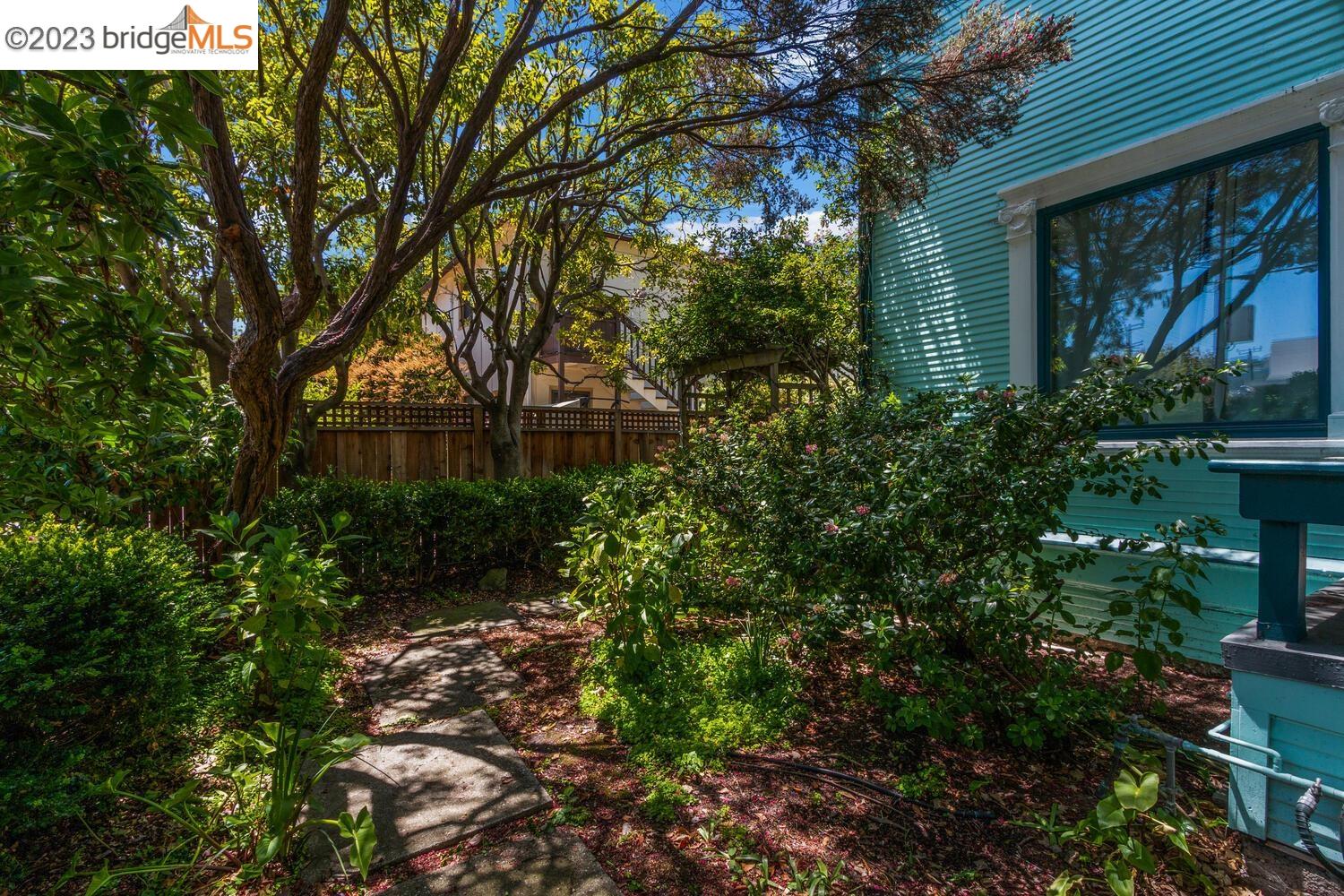 Photo #3: 41019009 Listing 