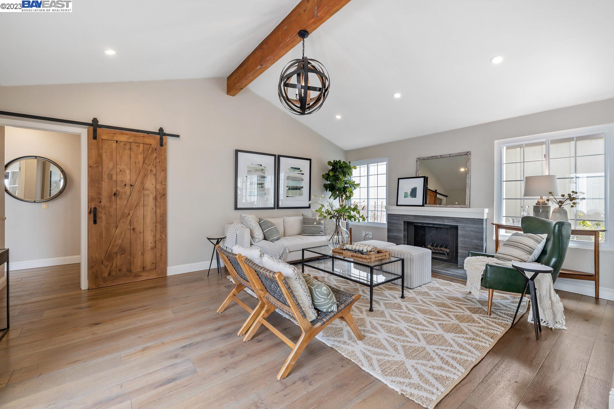 Detail Gallery Image 1 of 1 For 152 Brighton Rd, Alameda,  CA 94502 - 3 Beds | 2 Baths