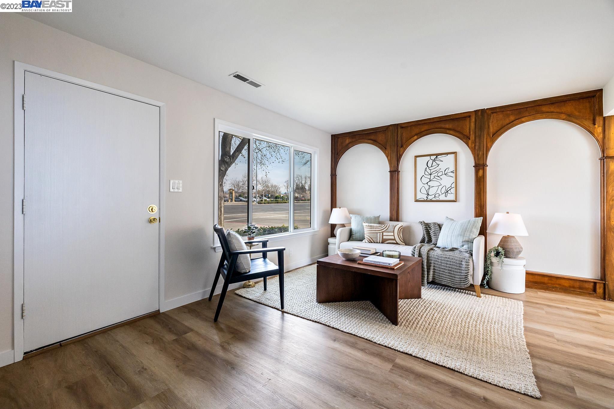 Photo #5: 41019557 Listing 