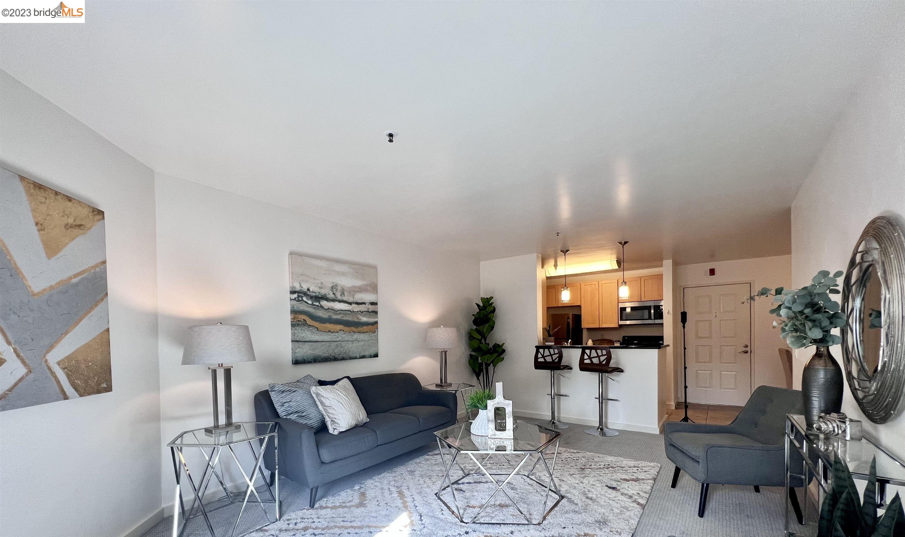 Photo #3: 41019684 Listing 