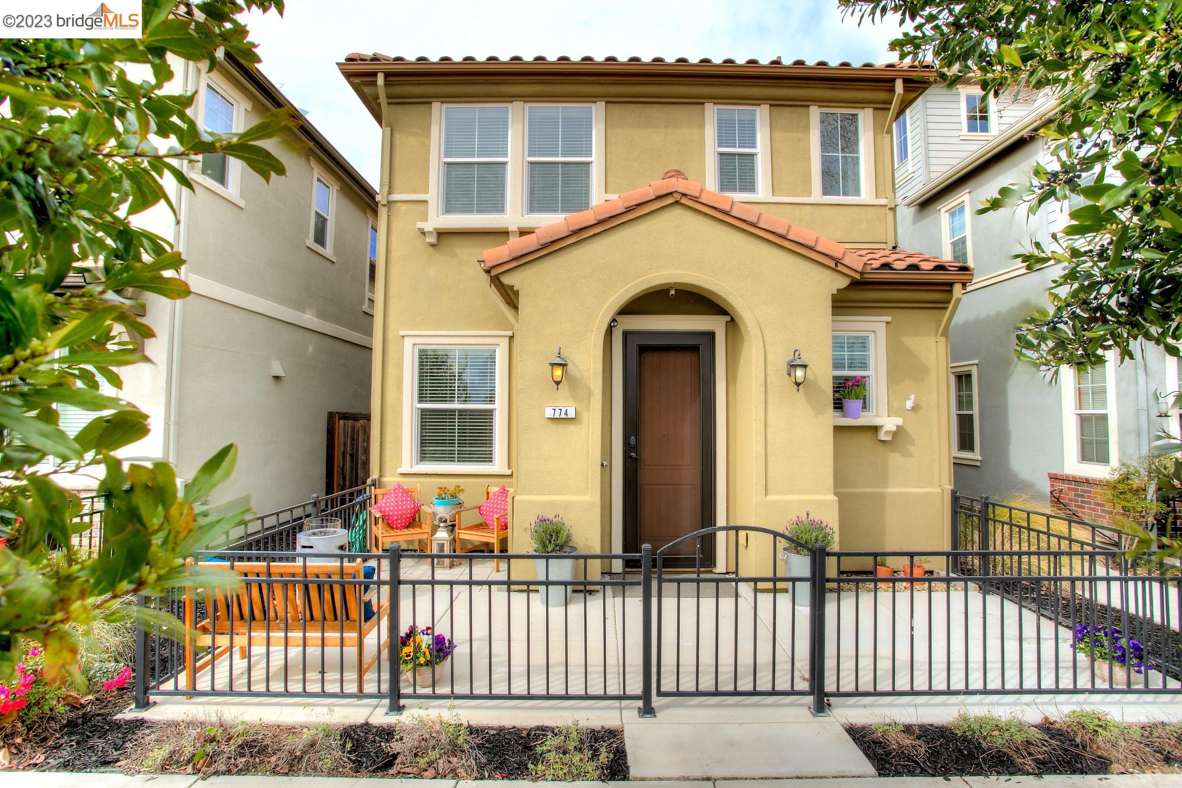 Detail Gallery Image 1 of 1 For 774 King Palm Ln, Brentwood,  CA 94513 - 3 Beds | 2/1 Baths