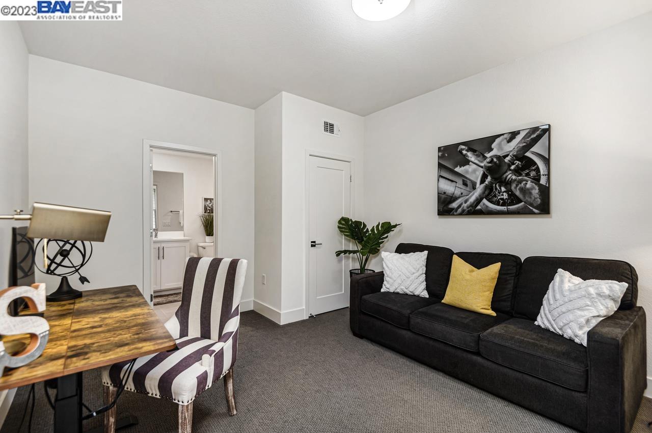 Photo #5: 41019844 Listing 