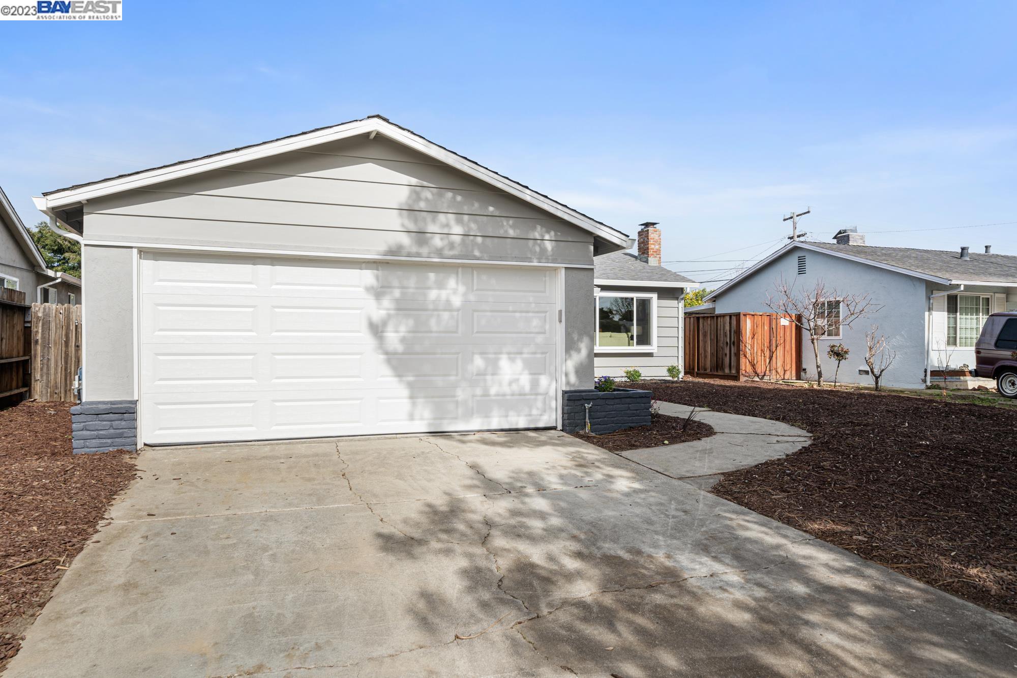 Detail Gallery Image 1 of 1 For 40448 Blacow Rd, Fremont,  CA 94538 - 4 Beds | 2 Baths