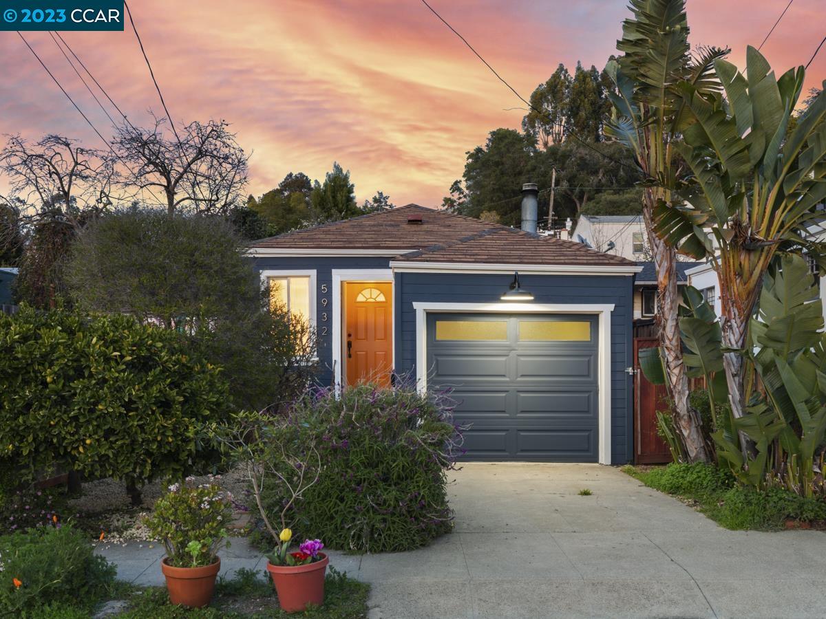 Detail Gallery Image 1 of 1 For 5932 Mauritania Ave, Oakland,  CA 94605 - 3 Beds | 1 Baths