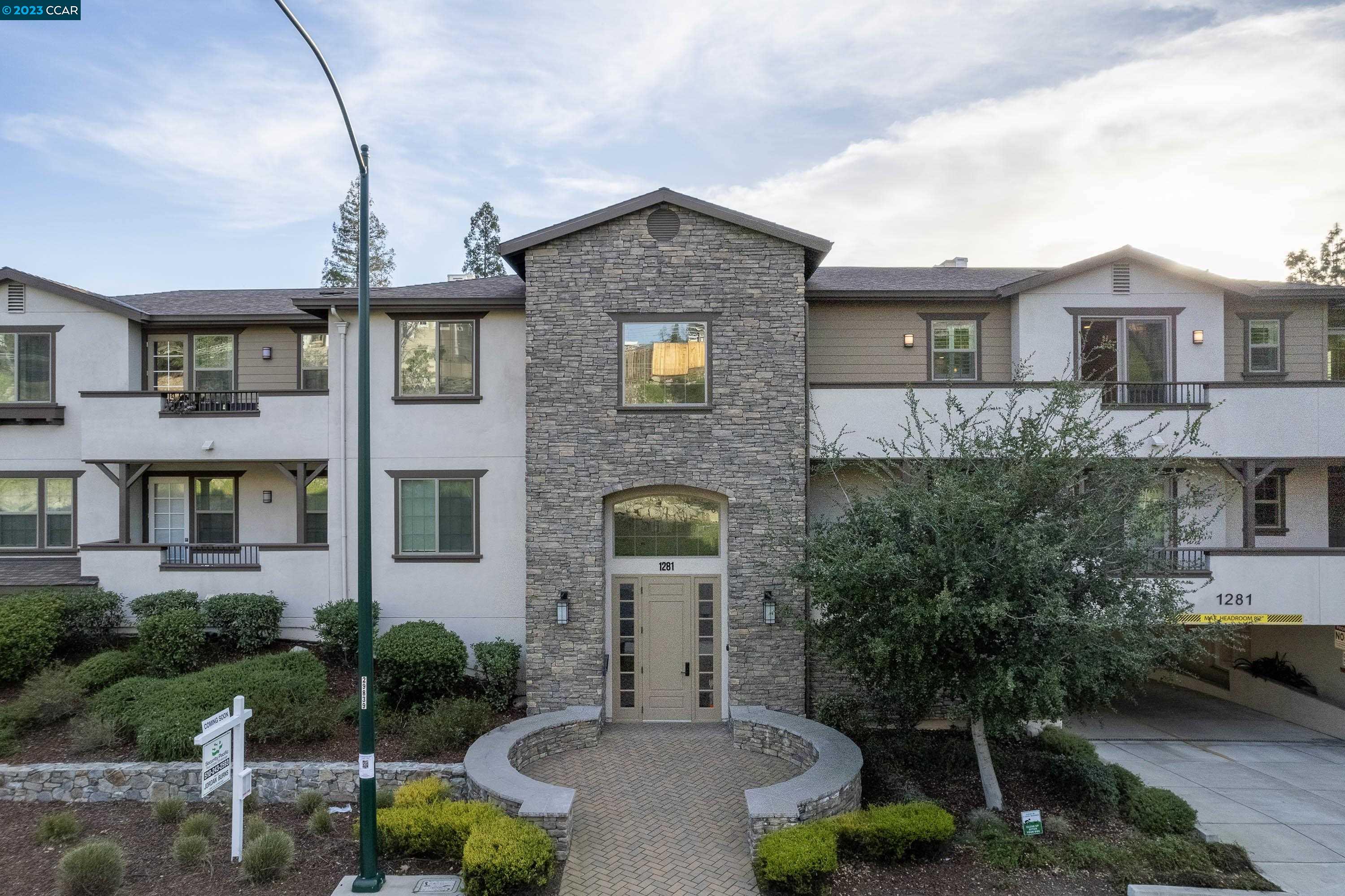 Detail Gallery Image 1 of 1 For 1281 Homestead Ave 2f,  Walnut Creek,  CA 94598 - 2 Beds | 2 Baths