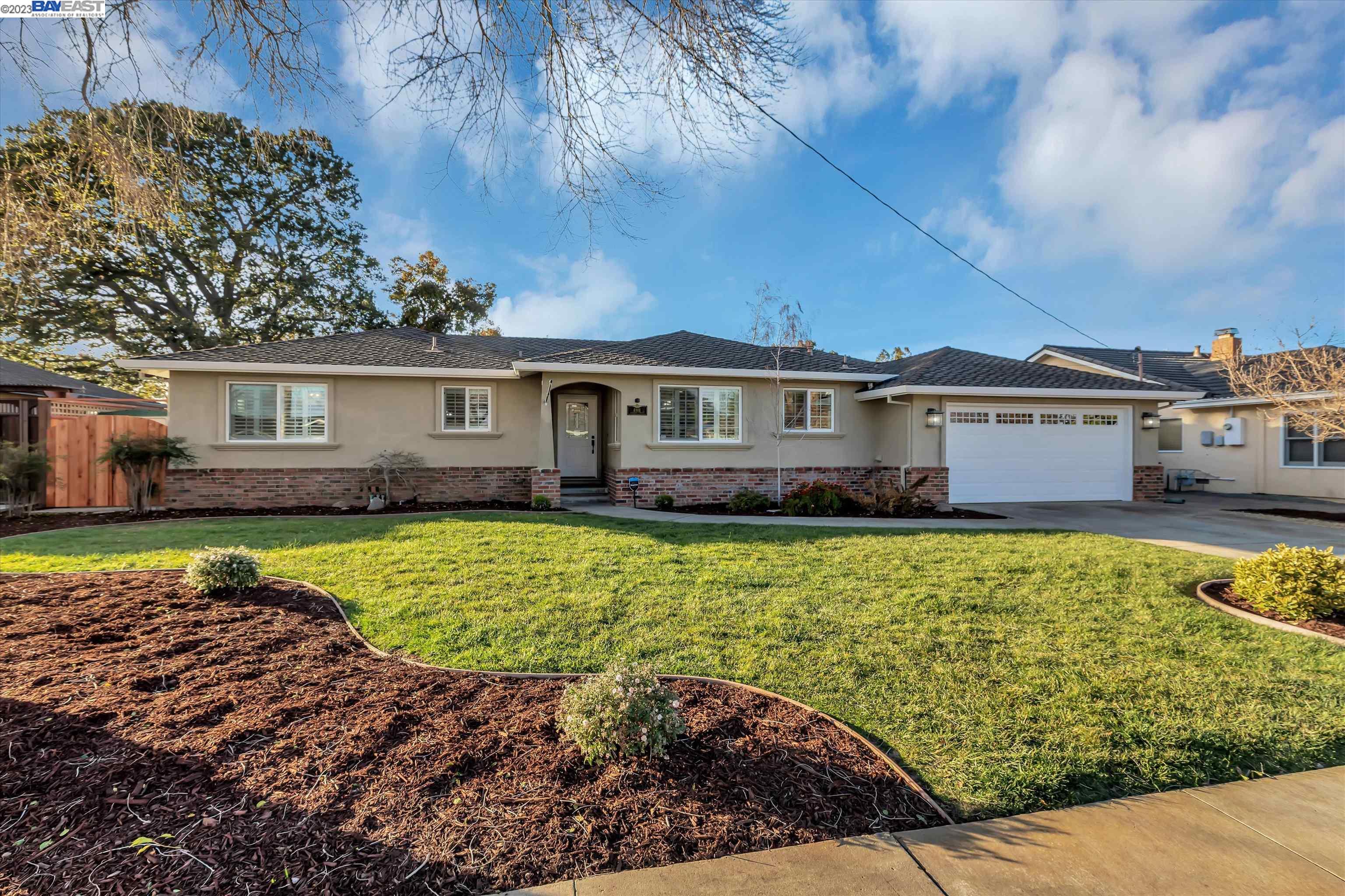 Detail Gallery Image 1 of 1 For 4901 Sterling Dr, Fremont,  CA 94536 - 4 Beds | 3 Baths