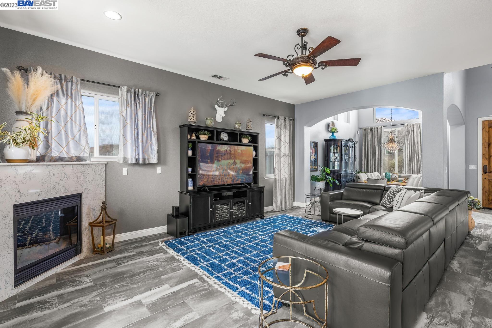Detail Gallery Image 3 of 60 For 61 Selene, Copperopolis,  CA 95228 - 4 Beds | 2/2 Baths