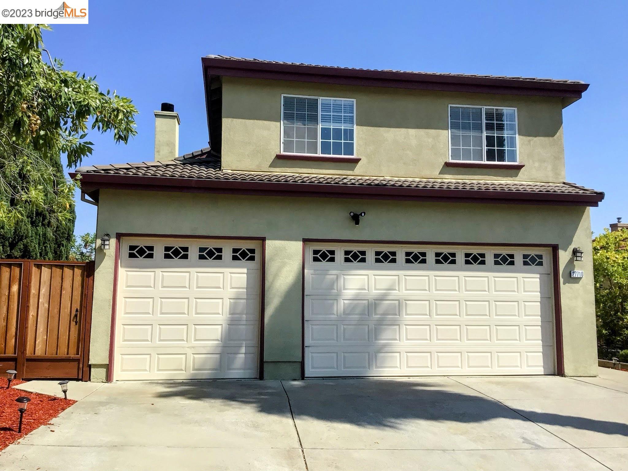 Detail Gallery Image 1 of 1 For 27710 Klaus Ct, Hayward,  CA 94542 - 4 Beds | 3 Baths