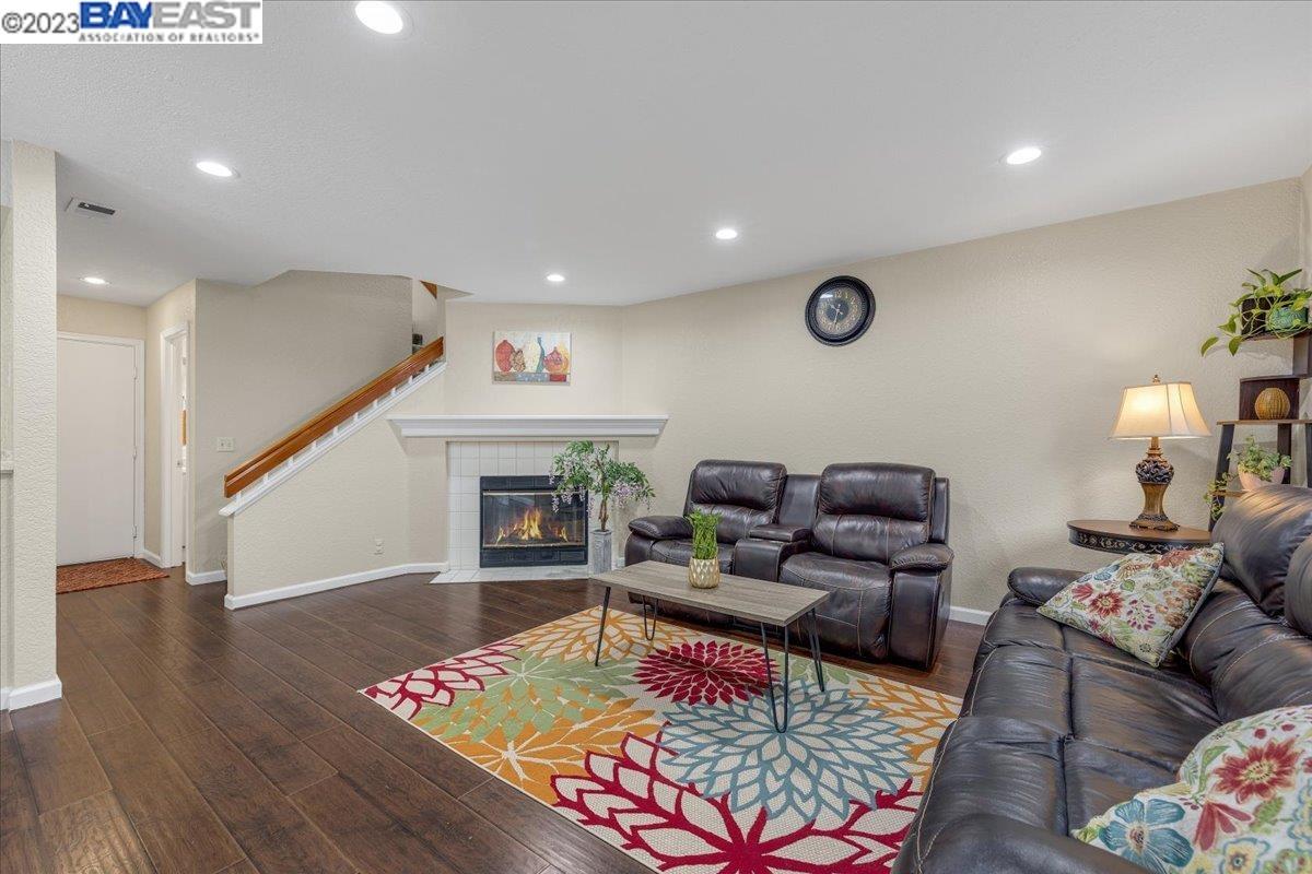 Photo #5: 41020845 Listing 
