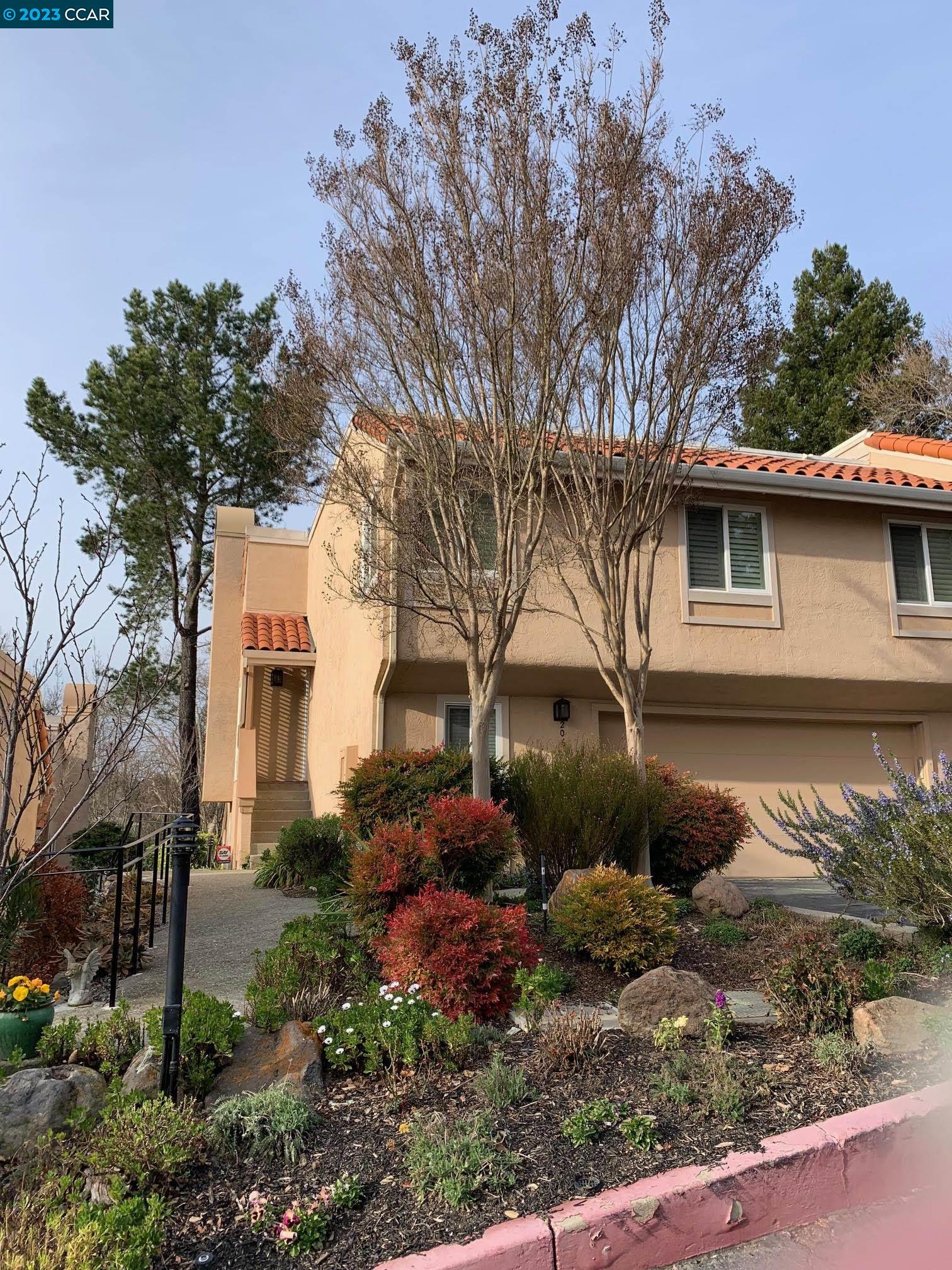 MLS: 41020855 Condo For Sale