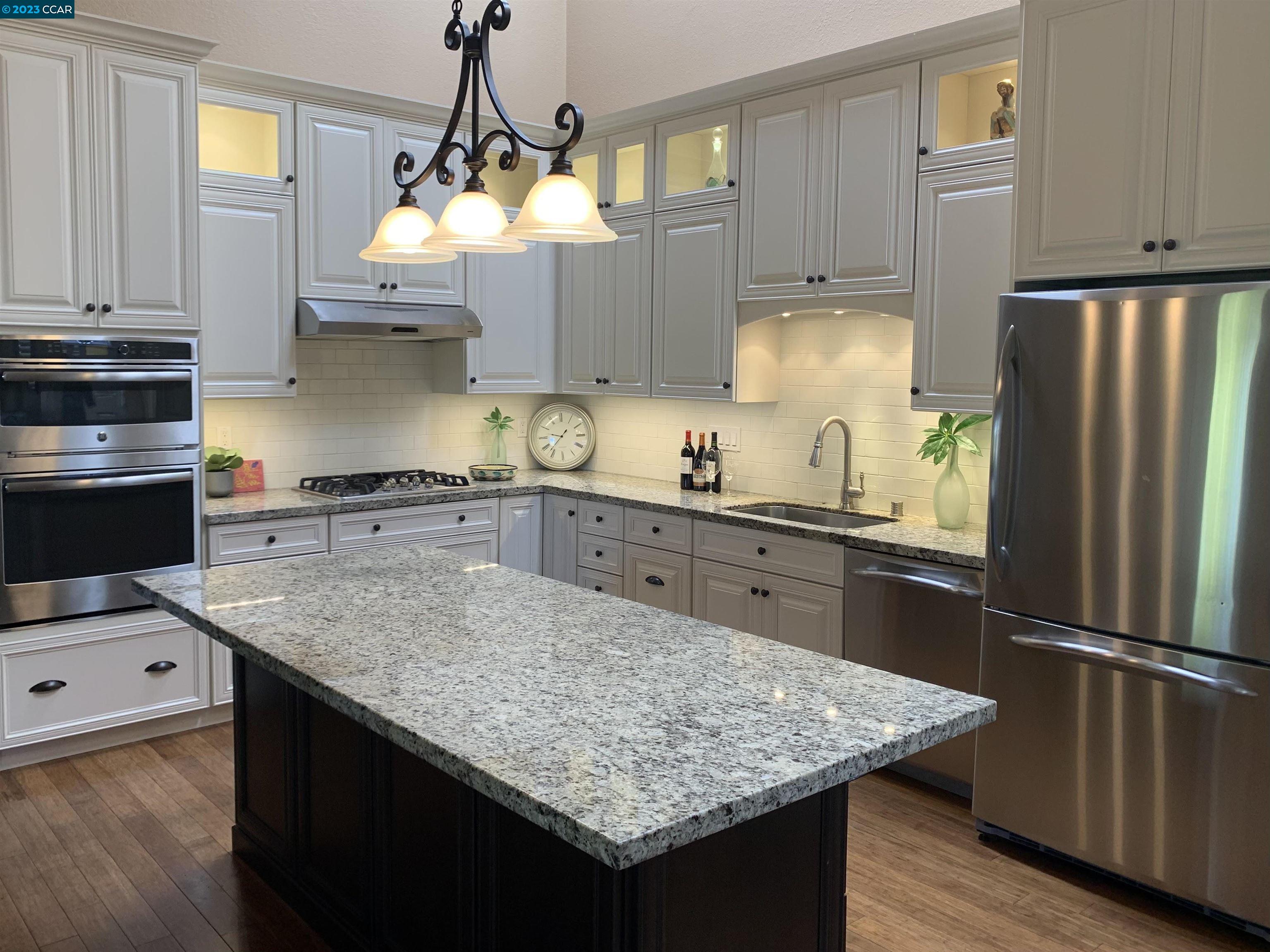 Photo #2: 41020855 Listing 