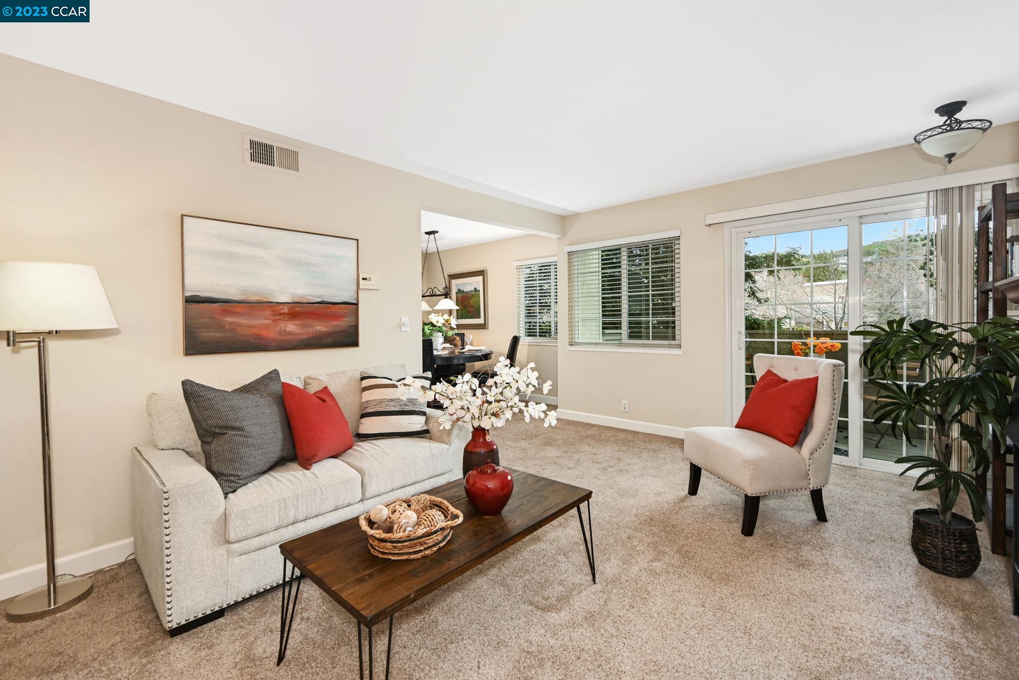Photo #6: 41020927 Listing 