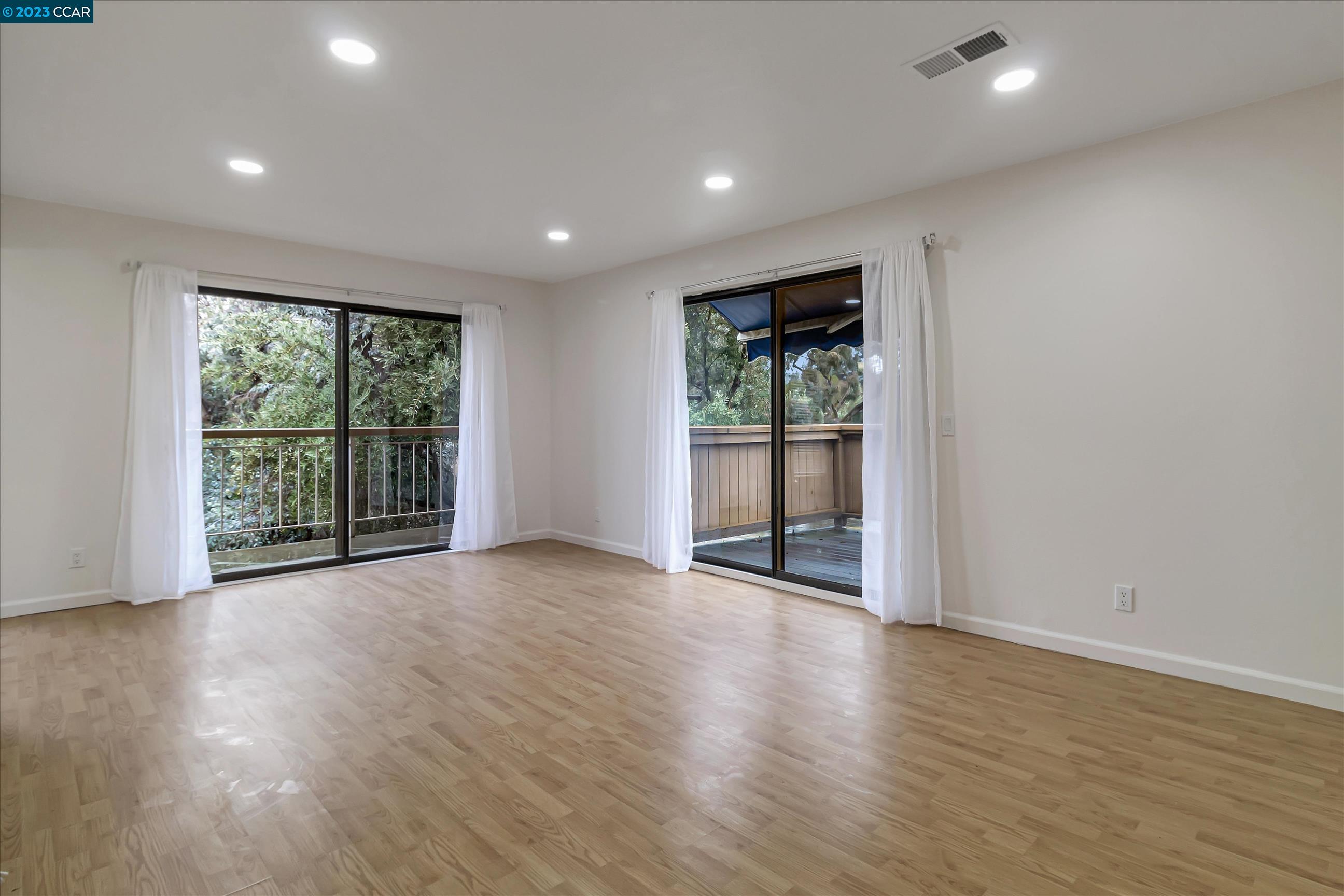 Photo #3: 41021247 Listing 