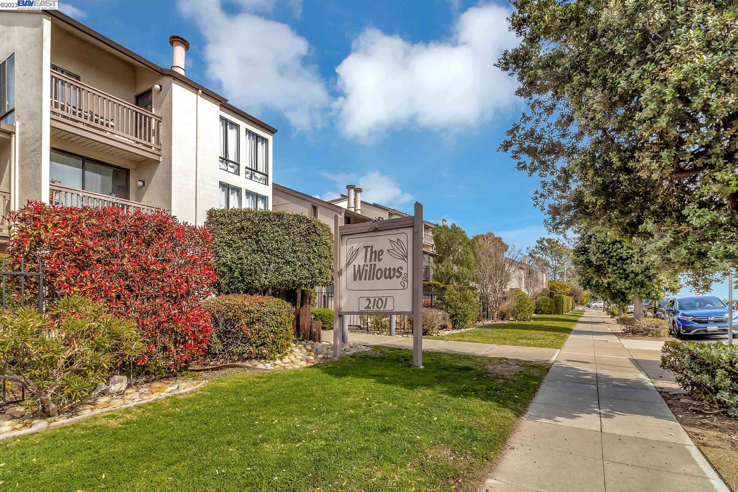 Photo #2: 41021352 Listing 