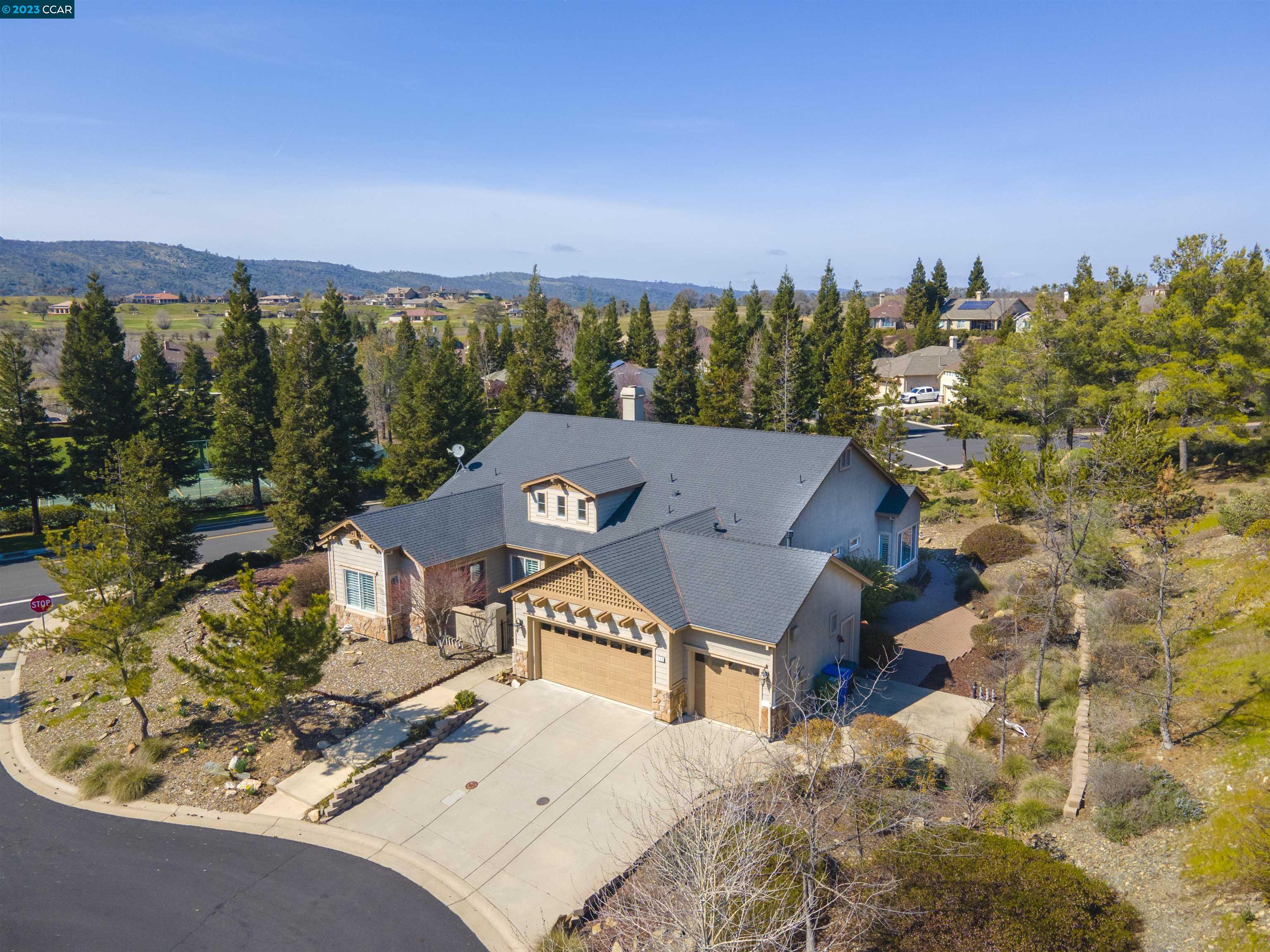 Detail Gallery Image 1 of 60 For 117 Pebble Ct, Copperopolis,  CA 95228 - 3 Beds | 2/1 Baths