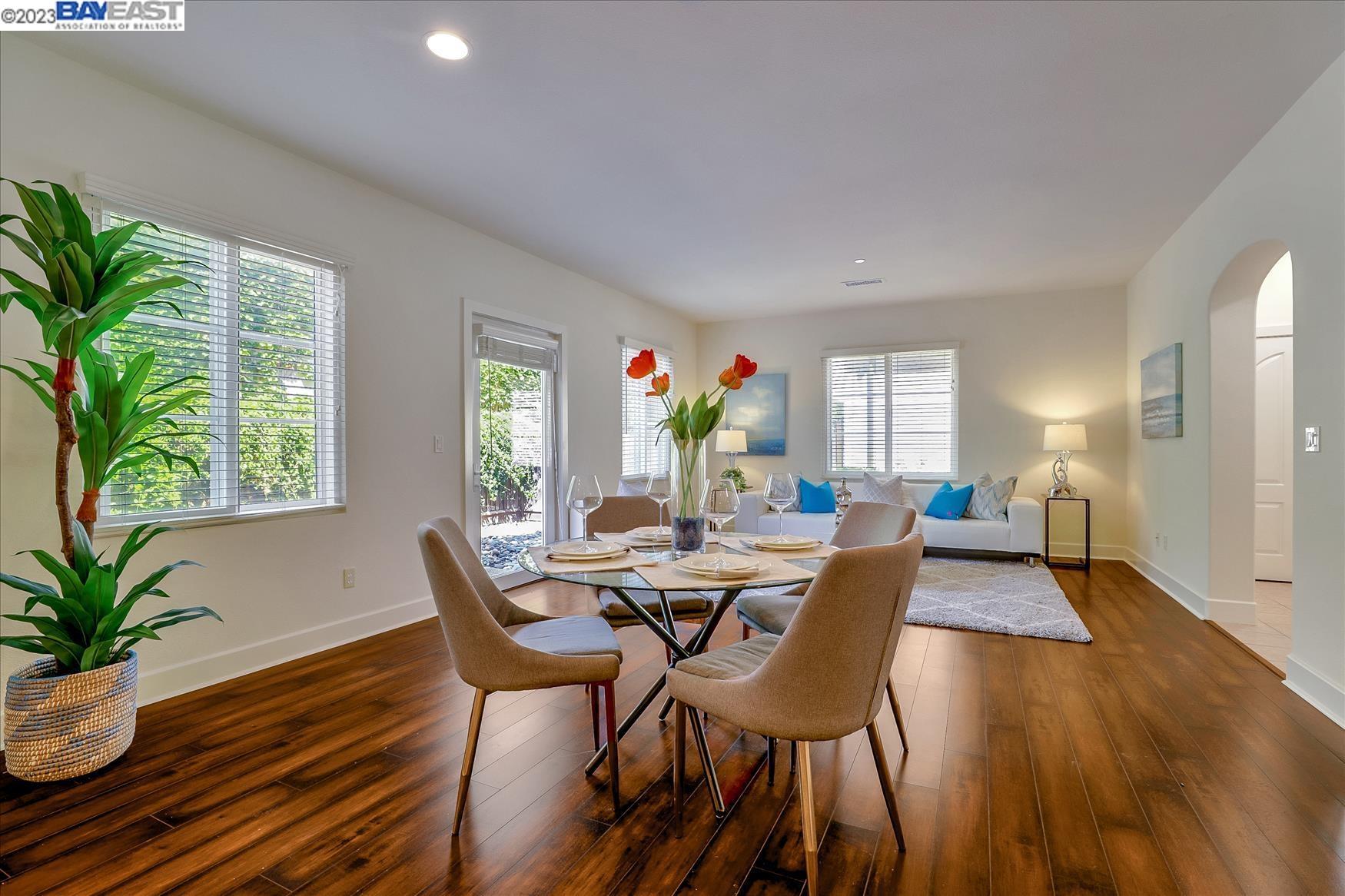 Detail Gallery Image 19 of 52 For 598 Ginkgo Ter, Fremont,  CA 94539 - 4 Beds | 3/1 Baths