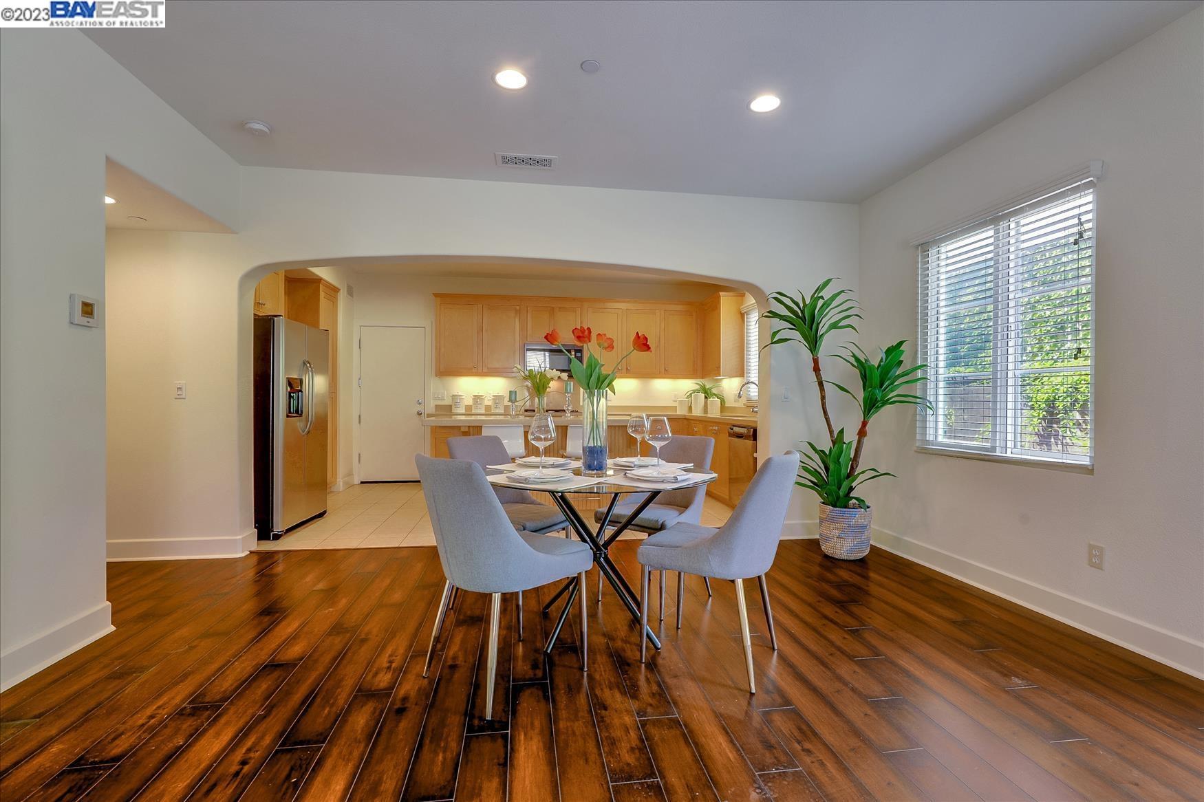 Detail Gallery Image 20 of 52 For 598 Ginkgo Ter, Fremont,  CA 94539 - 4 Beds | 3/1 Baths